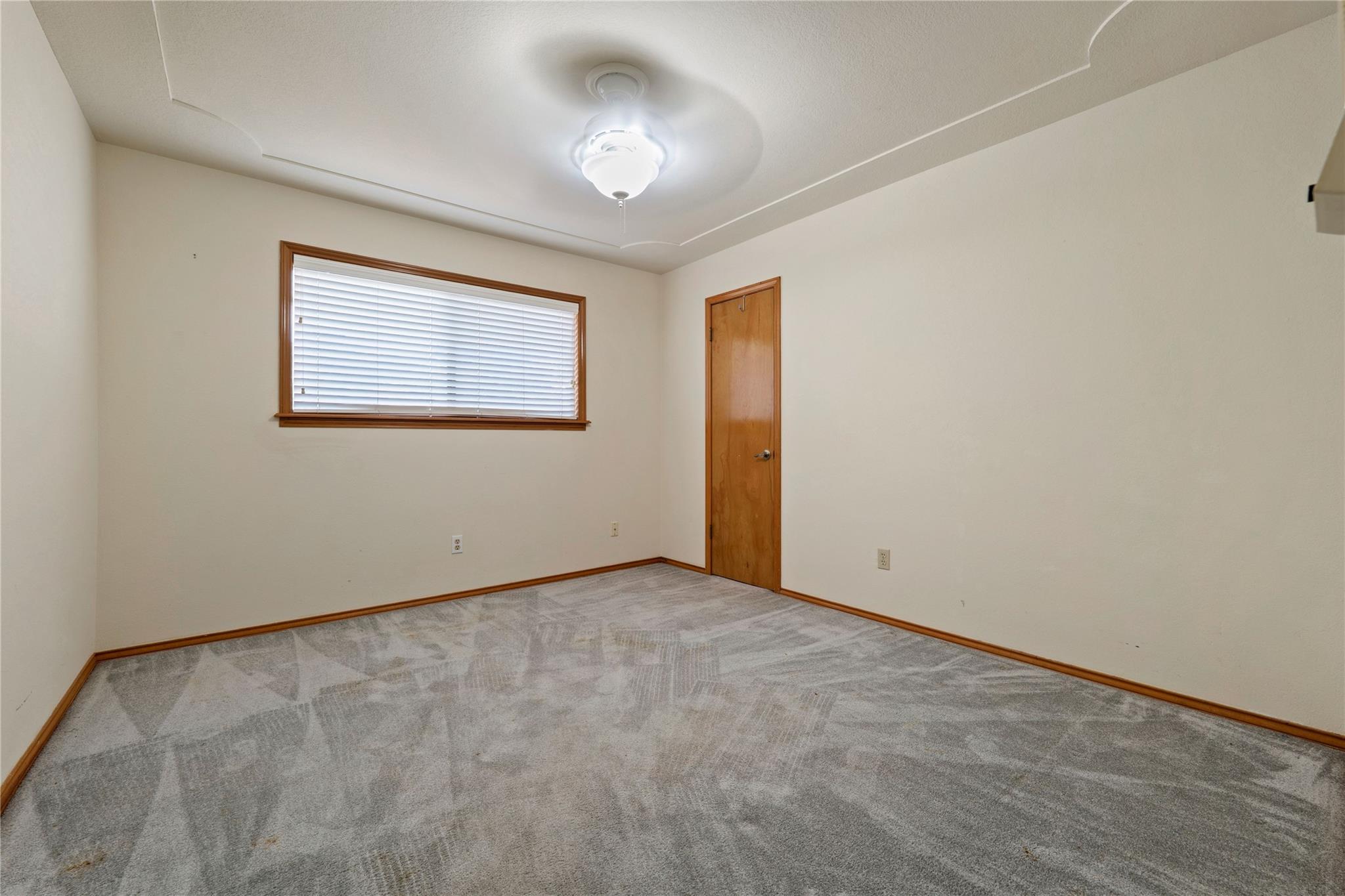 3805 Carmel Dr, Round Rock, TX 78681