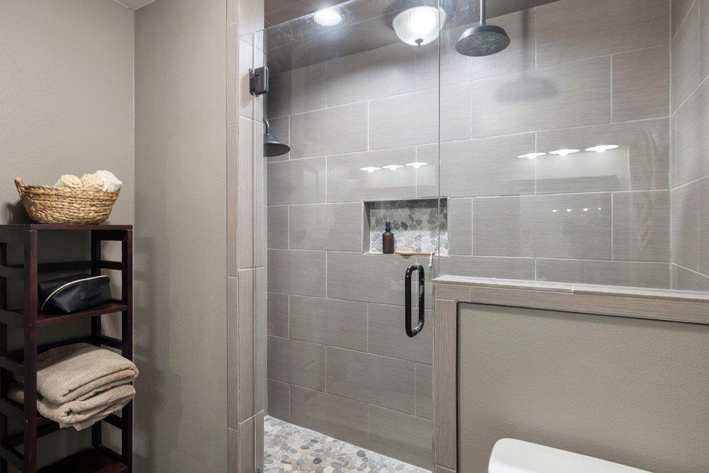 302 Schramm Rd, Granger, TX 76530