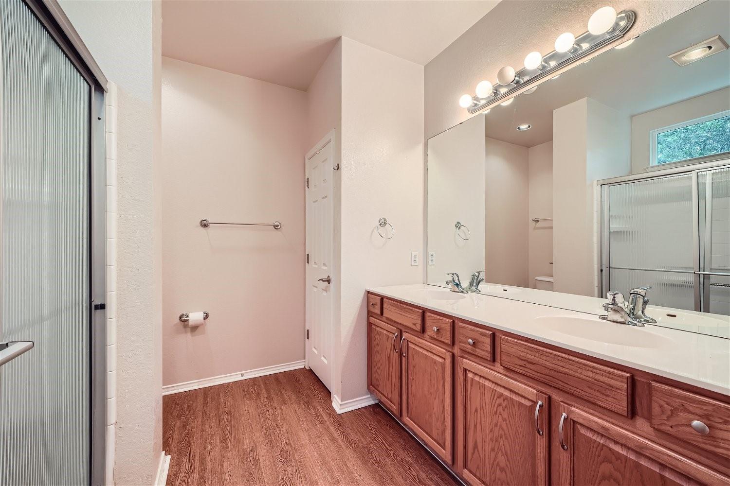 120 Muir Ct, Georgetown, TX 78633