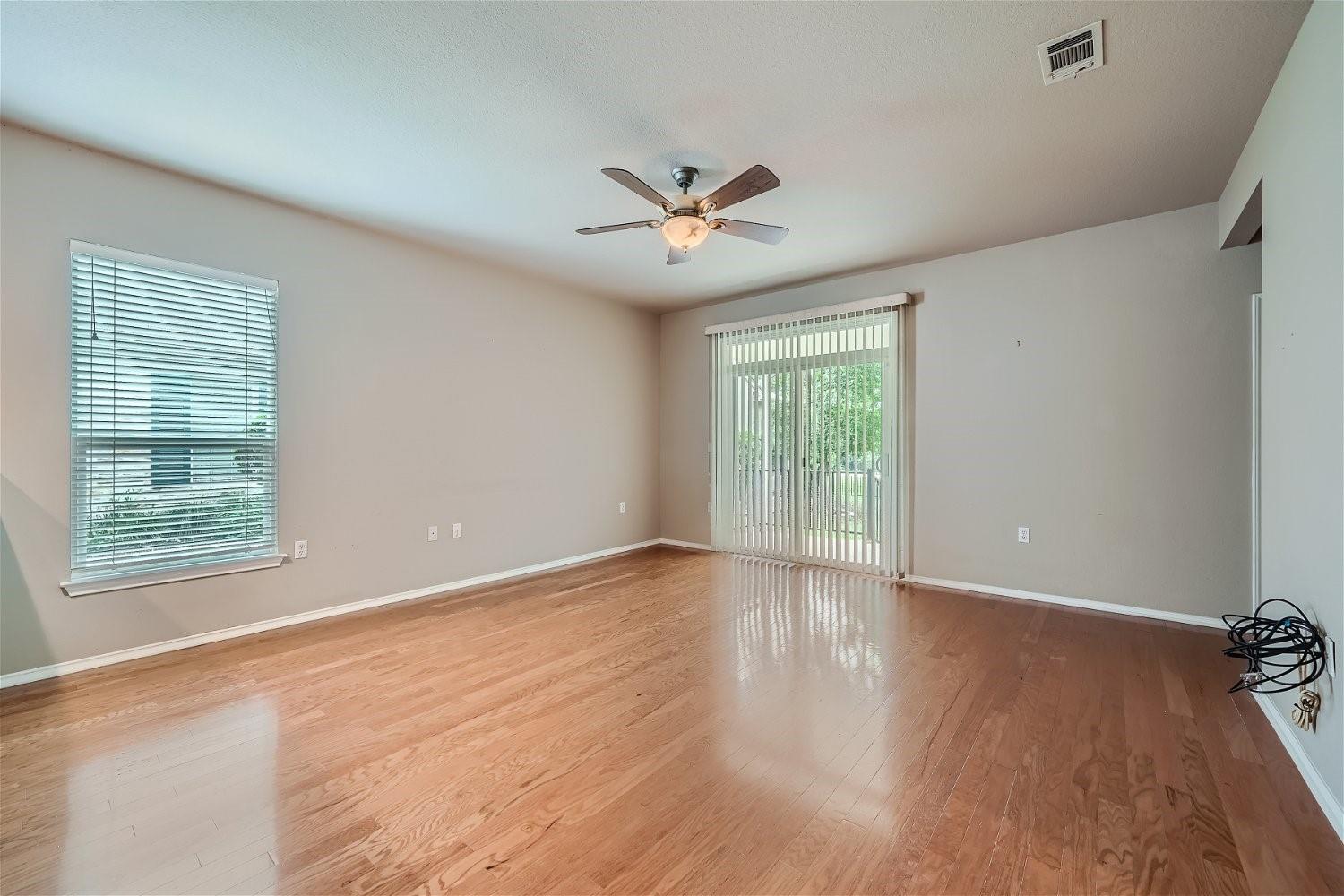 120 Muir Ct, Georgetown, TX 78633