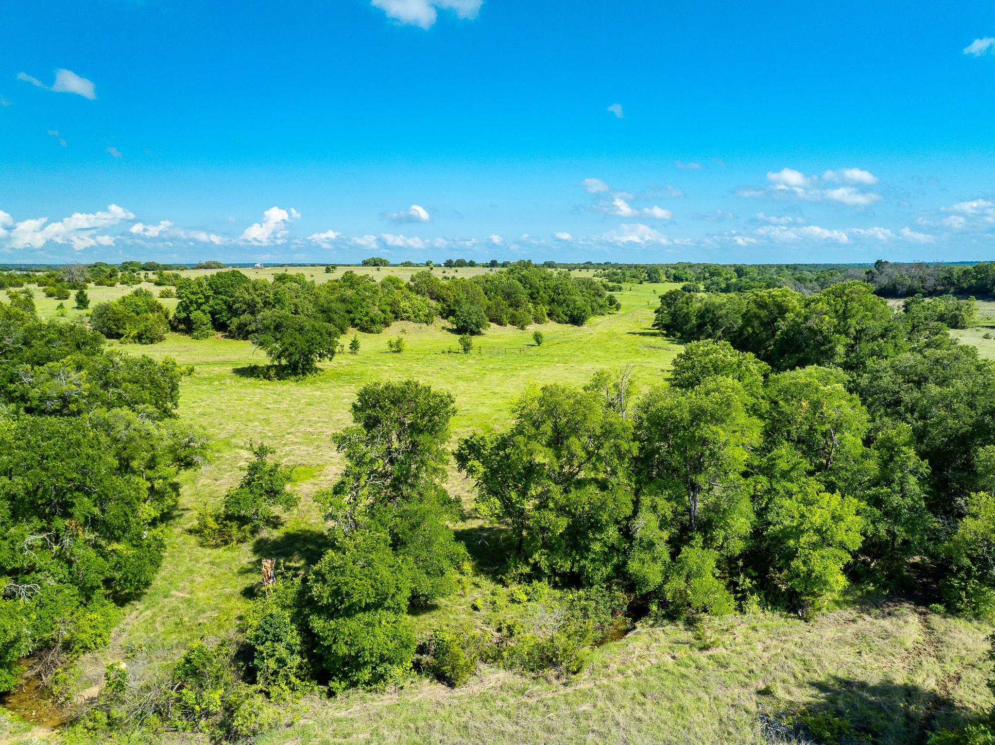 5950 Moccasin Bend Rd, Gatesville, TX 76528