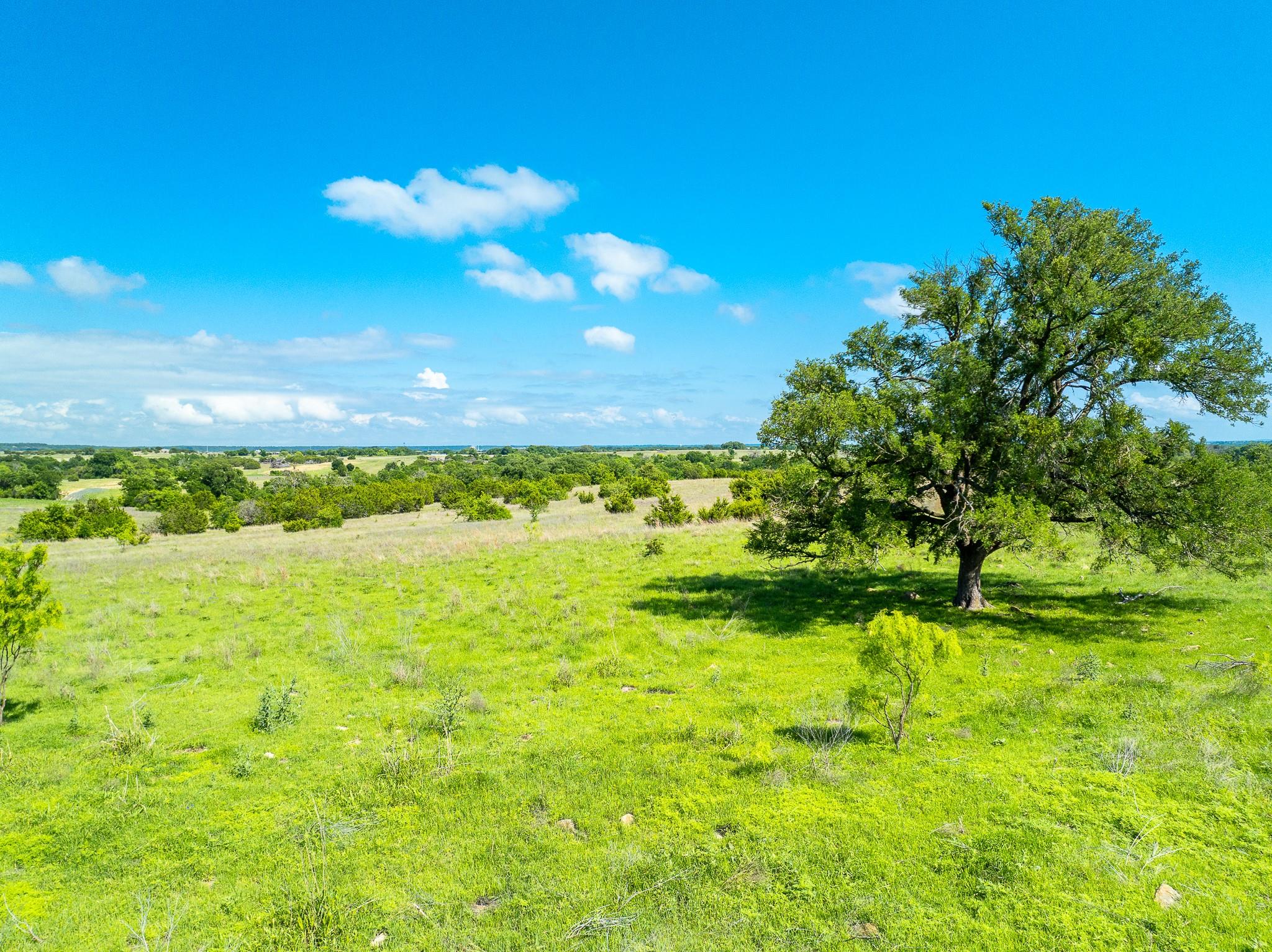 5950 Moccasin Bend Rd, Gatesville, TX 76528