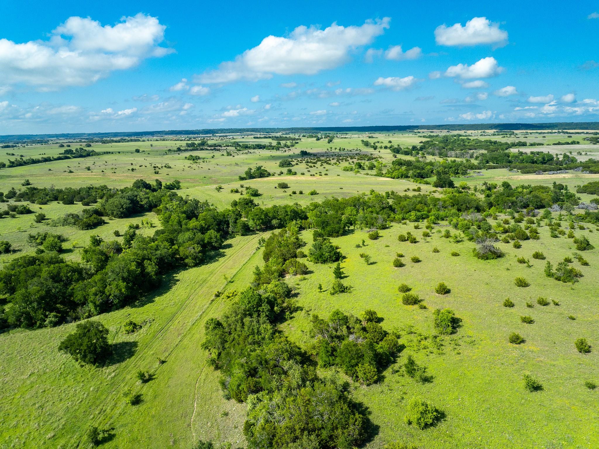 5950 Moccasin Bend Rd, Gatesville, TX 76528