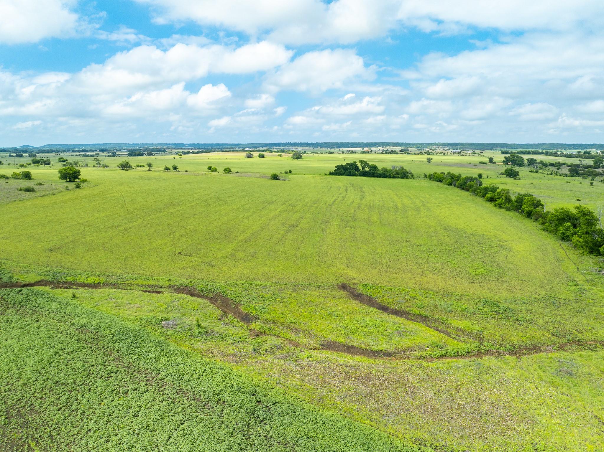 5950 Moccasin Bend Rd, Gatesville, TX 76528