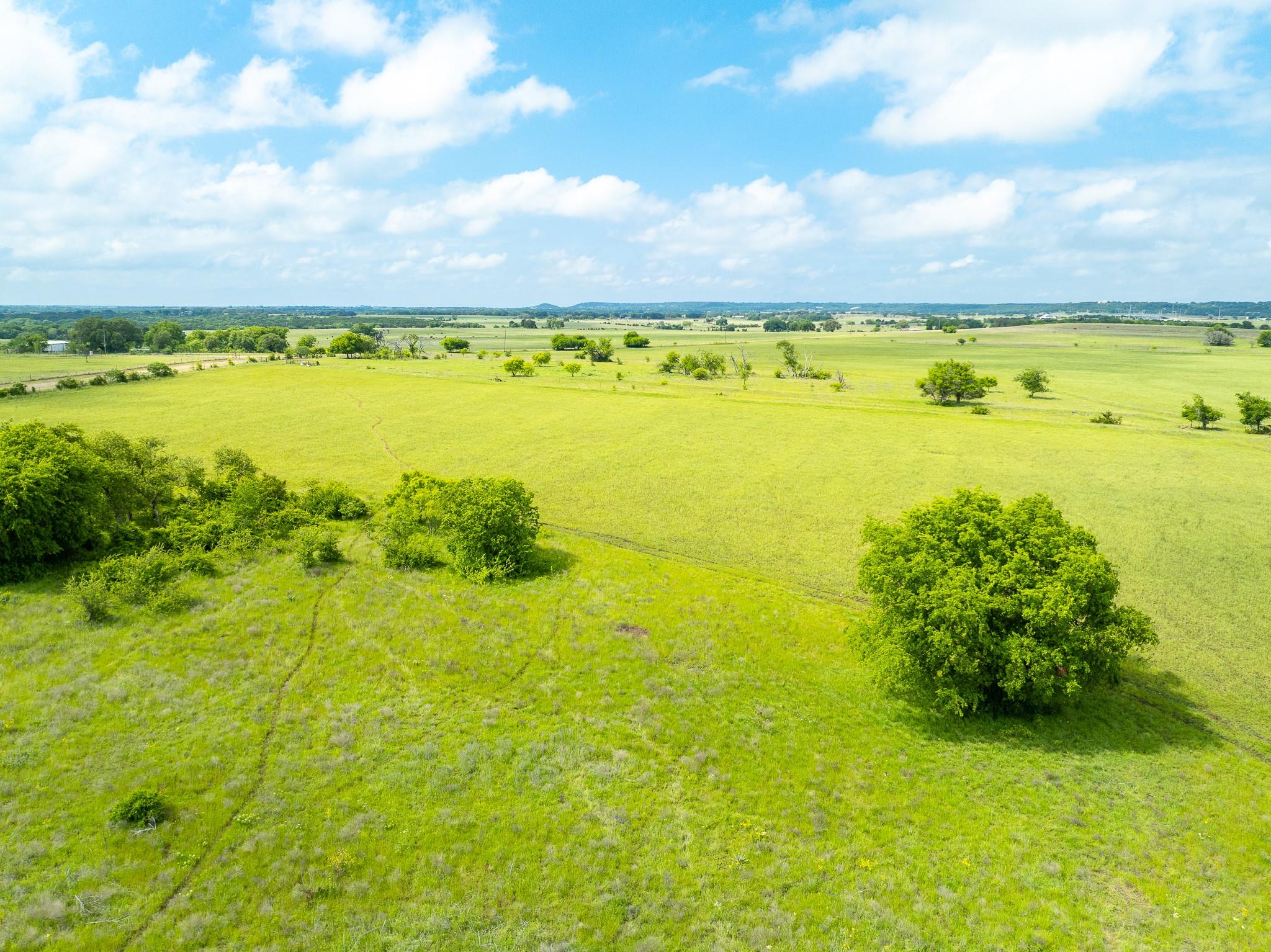 5950 Moccasin Bend Rd, Gatesville, TX 76528