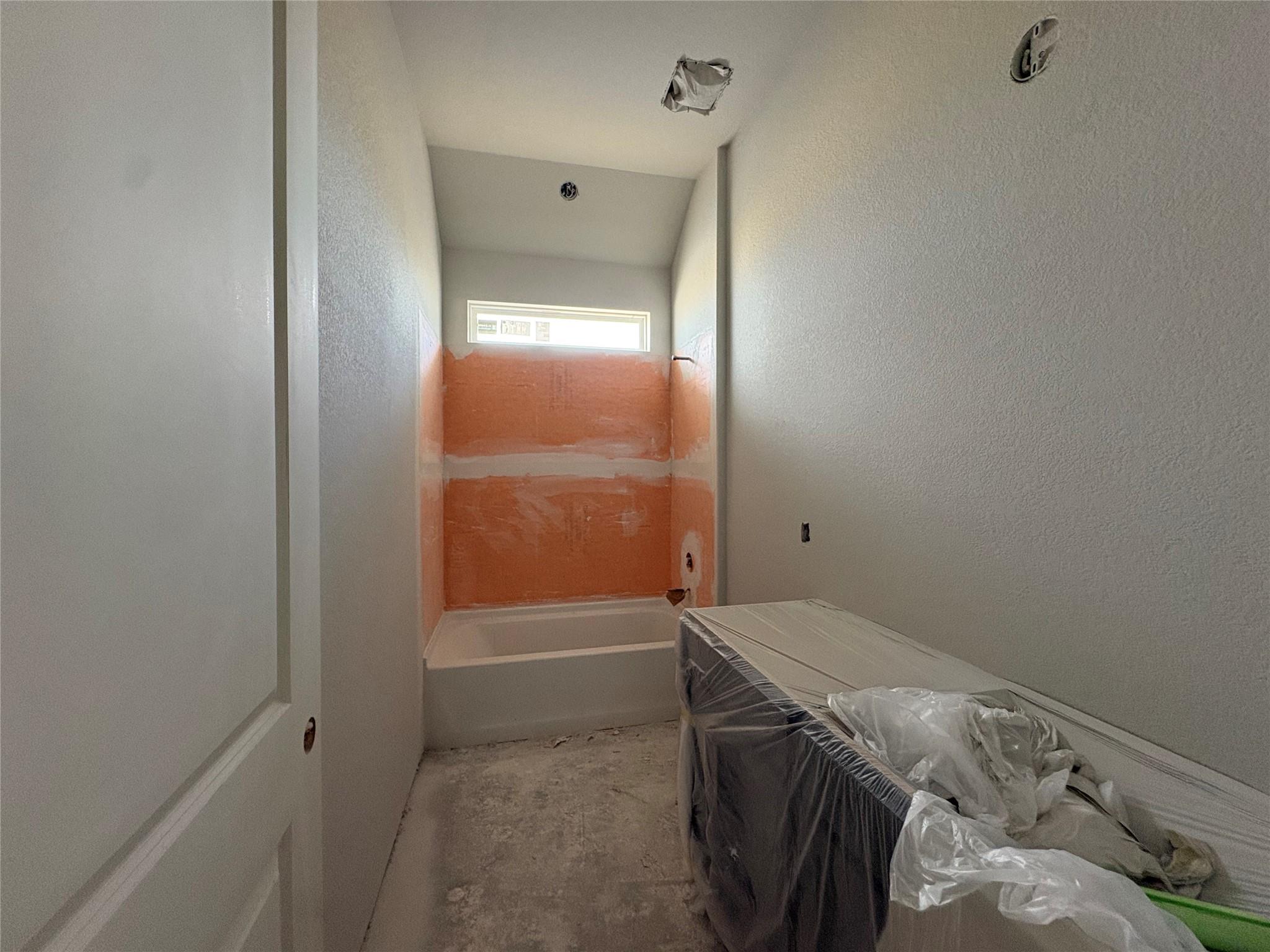 181 Ranier Way, Dripping Springs, TX 78620