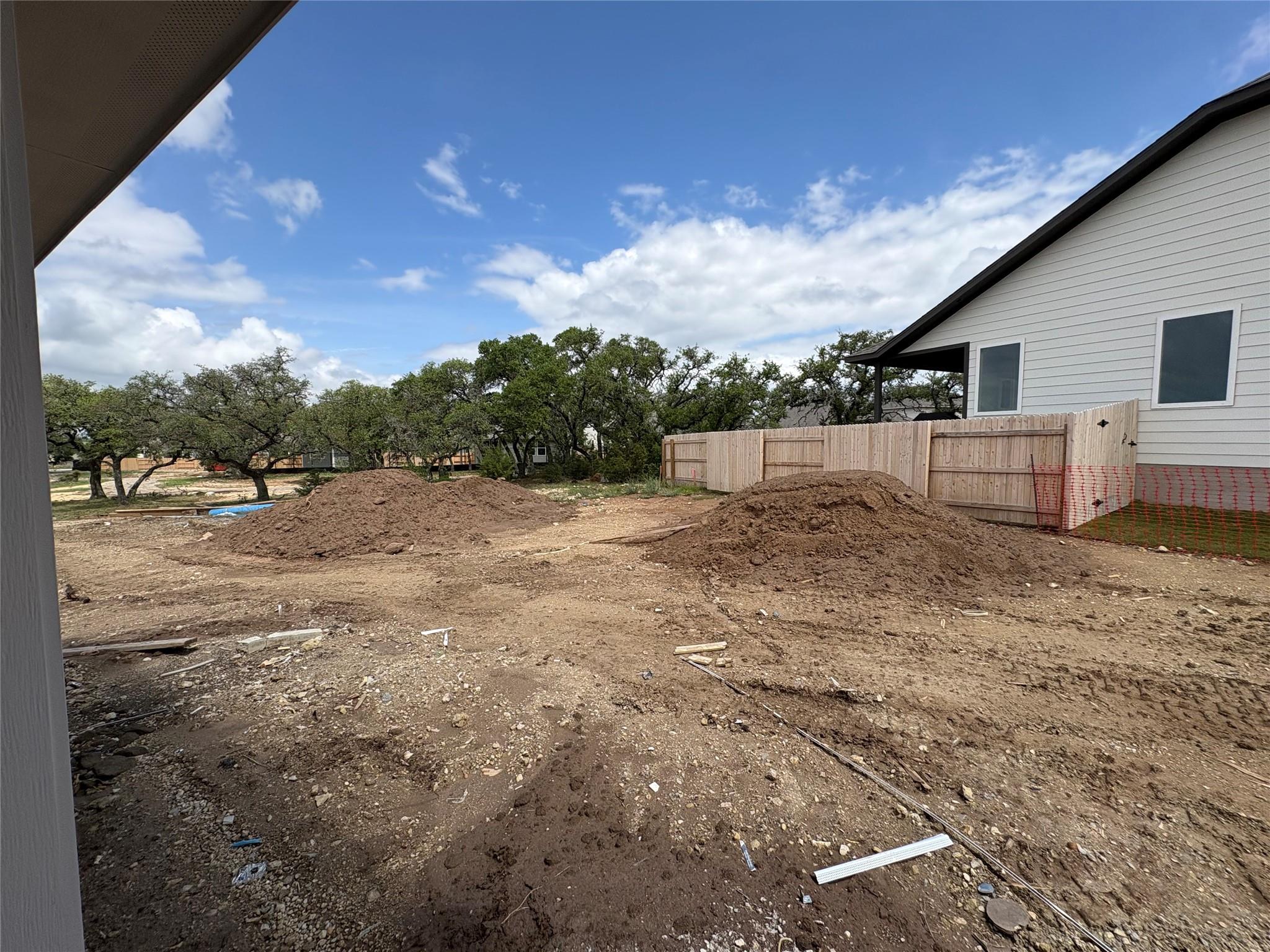 181 Ranier Way, Dripping Springs, TX 78620