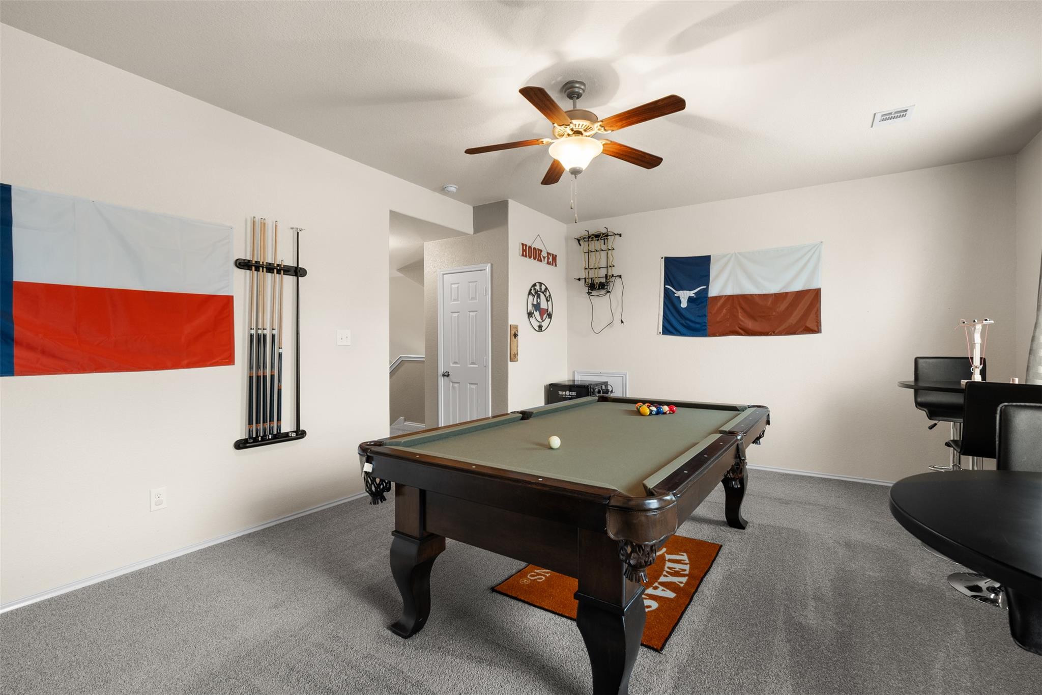 137 Barn Owl Loop, Leander, TX 78641