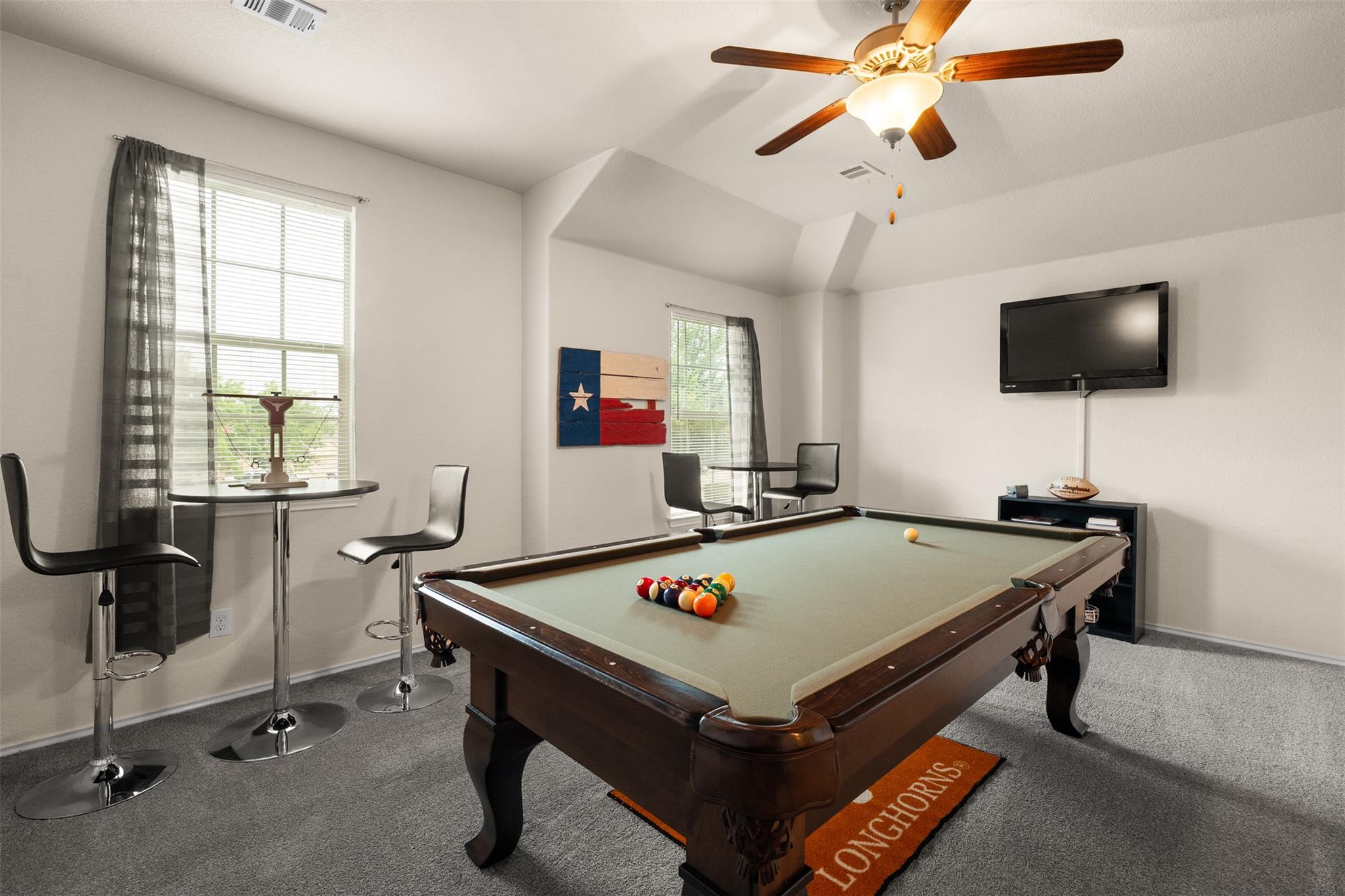 137 Barn Owl Loop, Leander, TX 78641