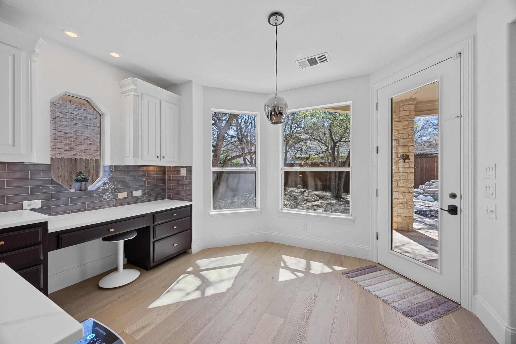 1409 Vibar Cv, Round Rock, TX 78681