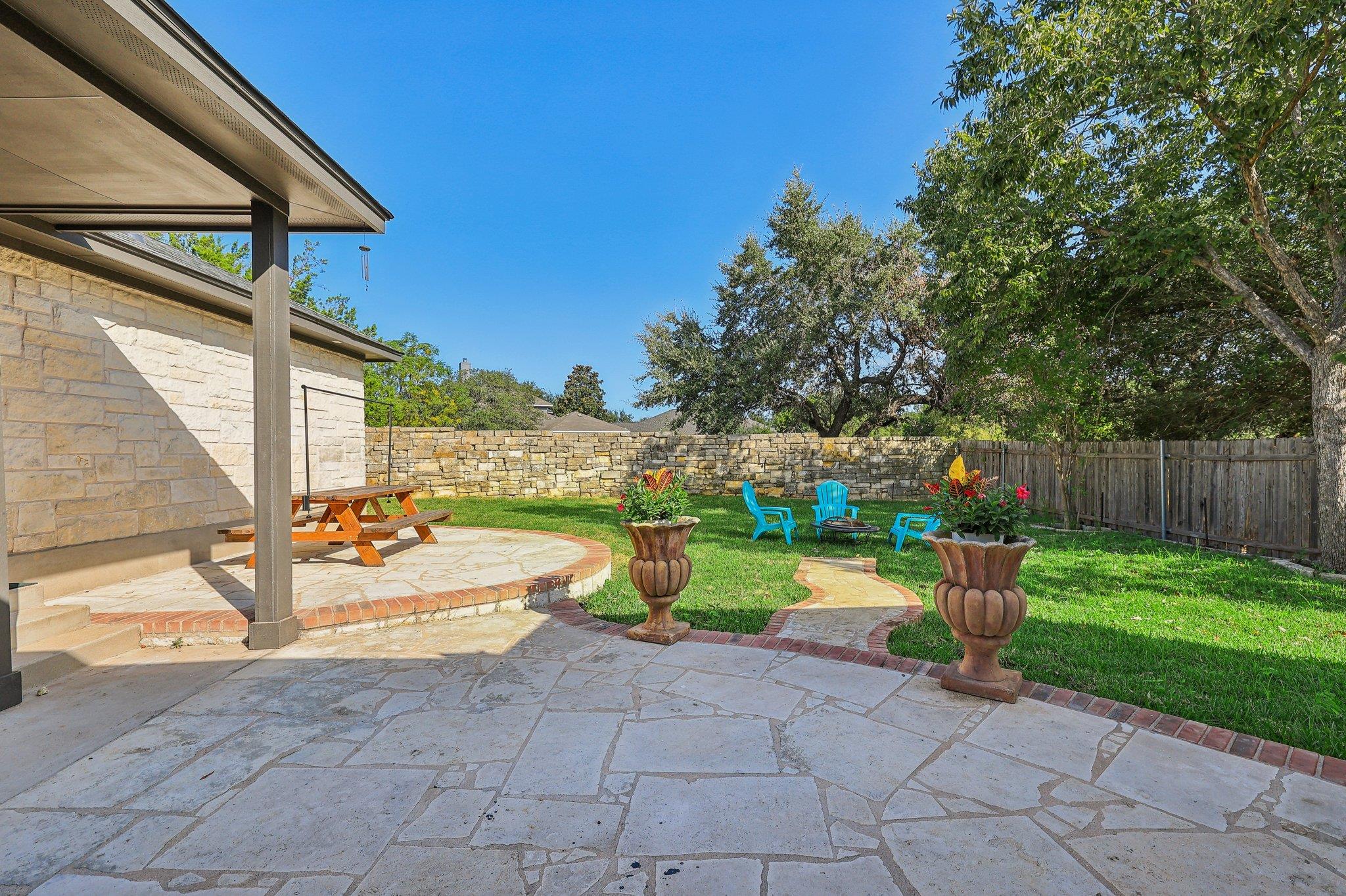 7324 Moon Rock Rd, Austin, TX 78739