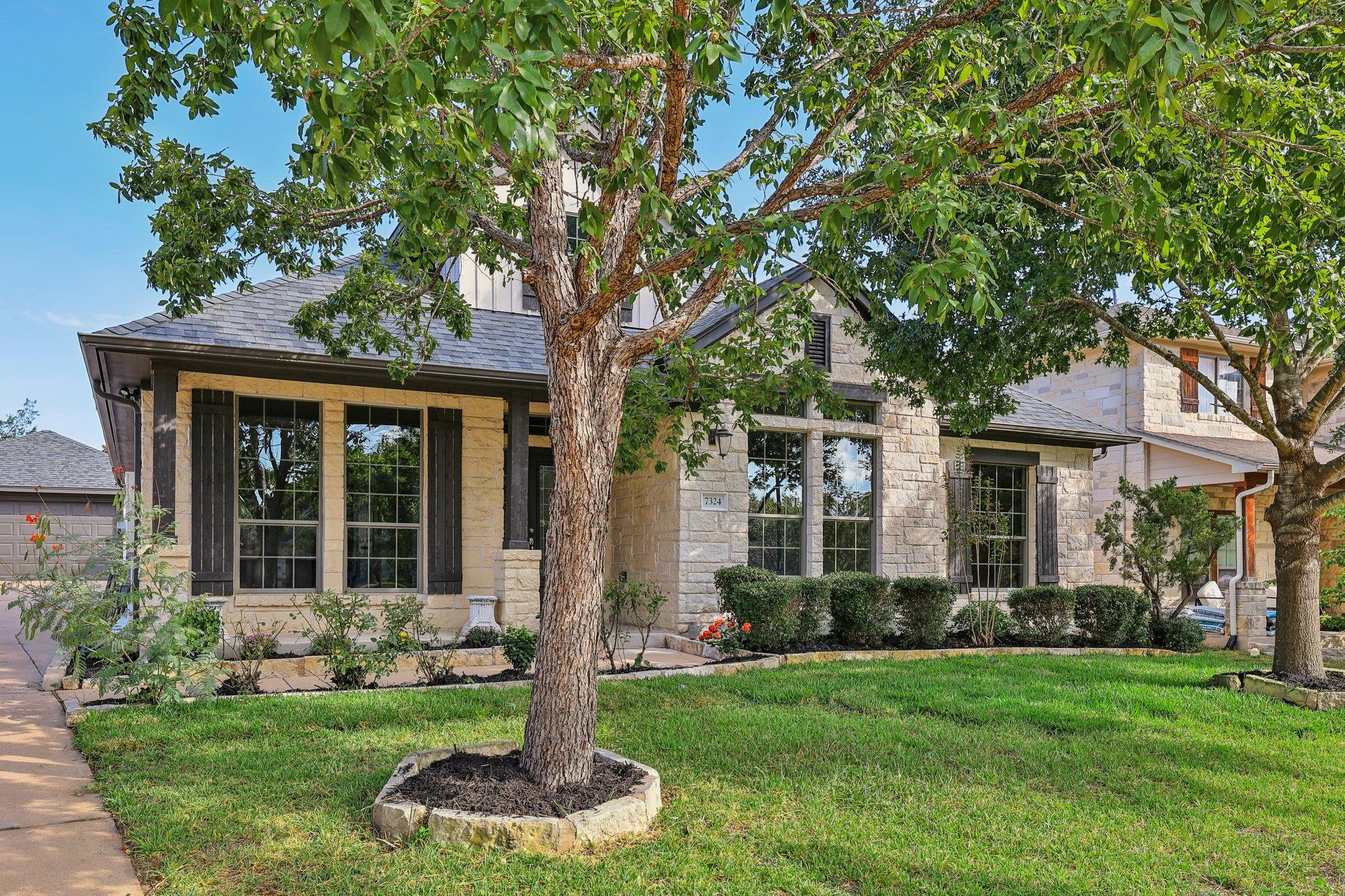 7324 Moon Rock Rd, Austin, TX 78739