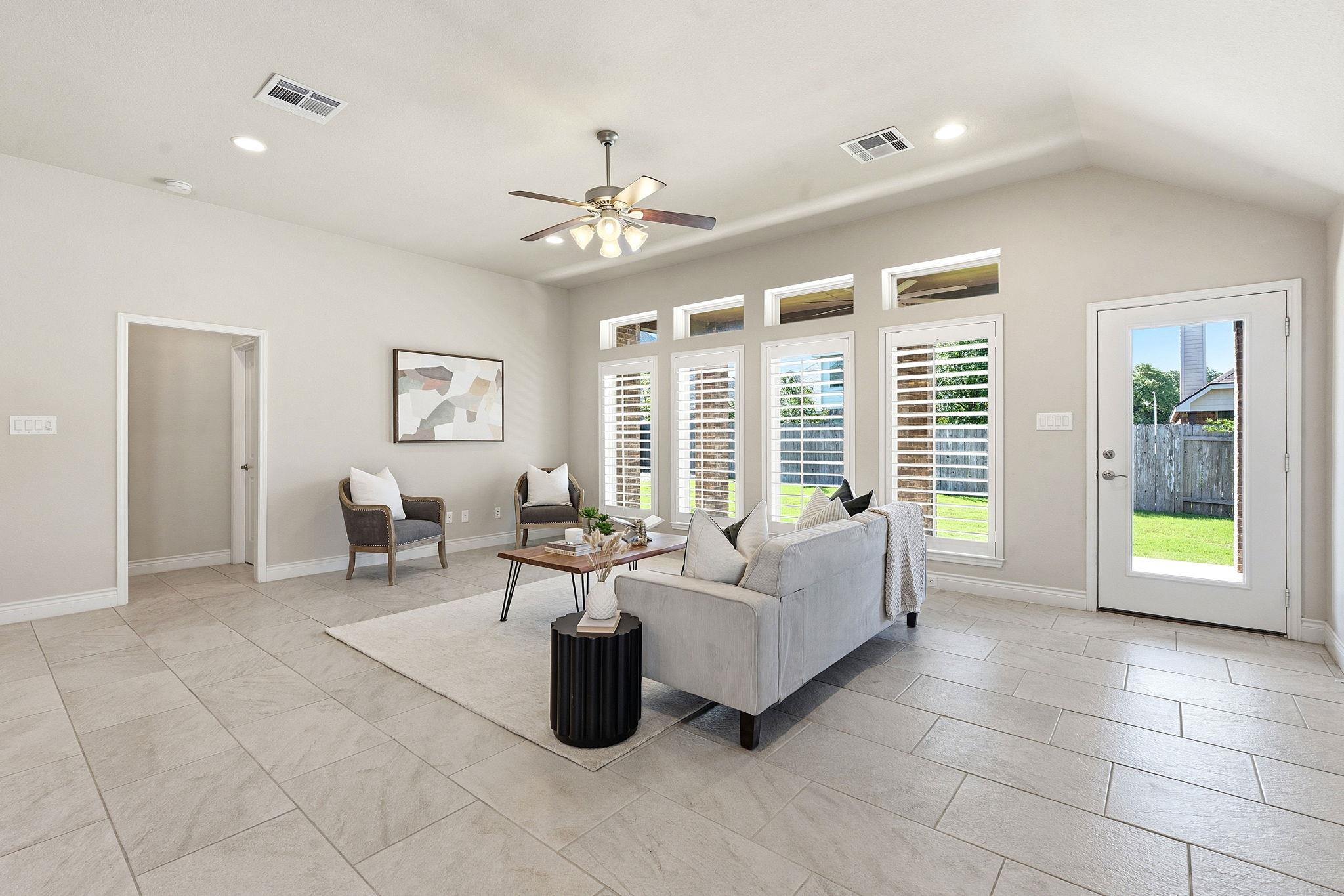 1213 Lakeside Ranch Rd, Georgetown, TX 78633