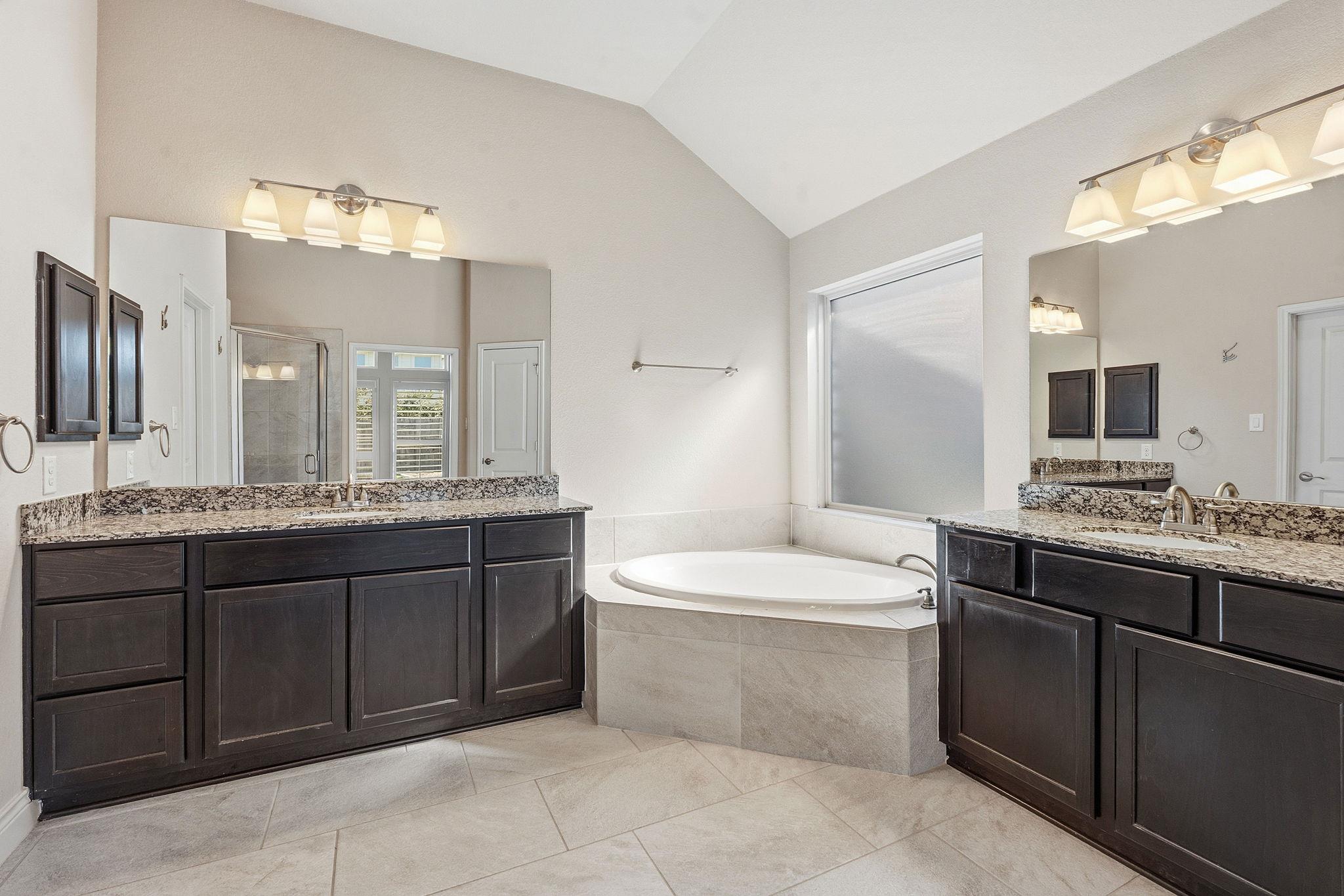 1213 Lakeside Ranch Rd, Georgetown, TX 78633