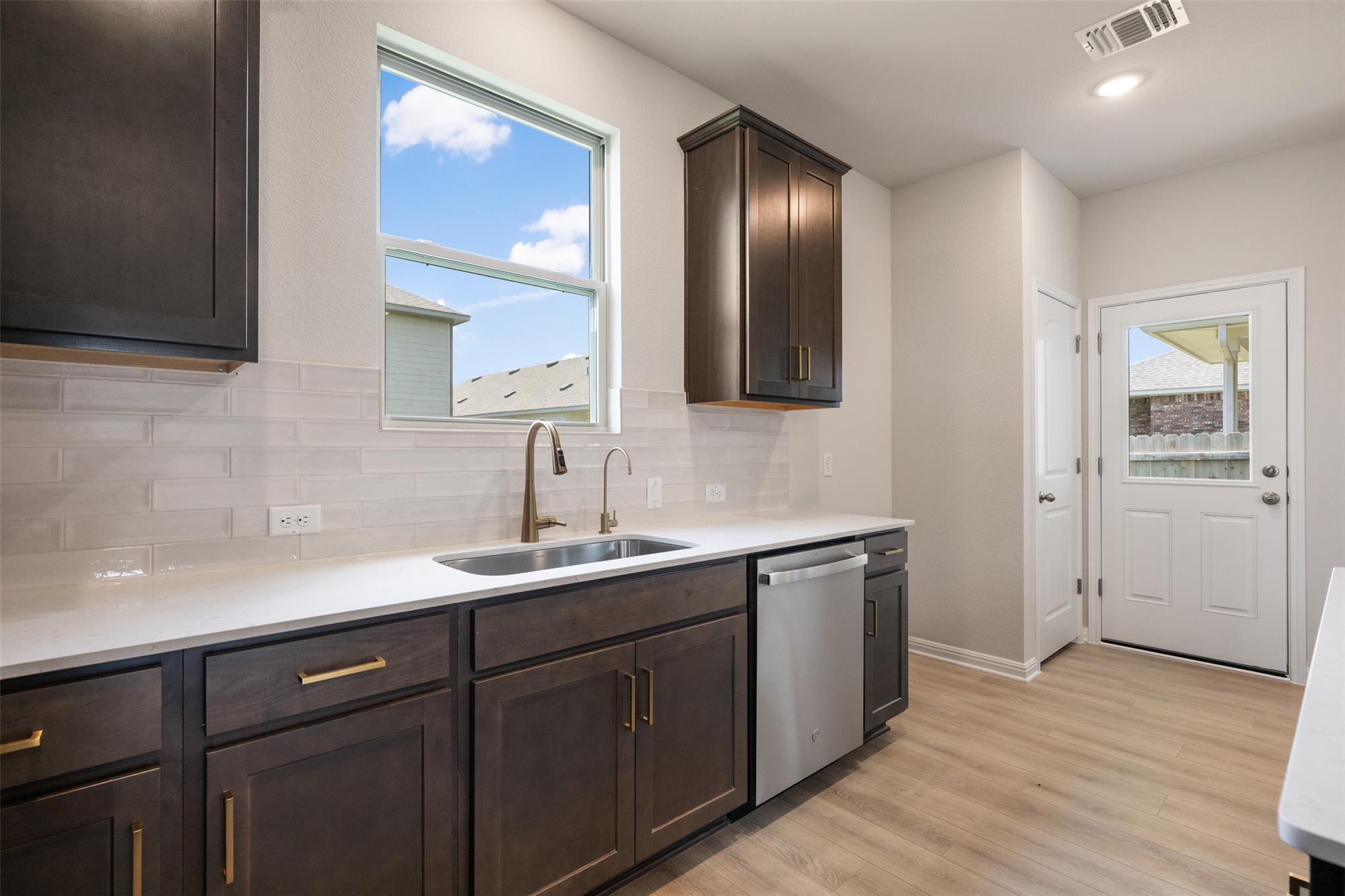 128 Lions Tail Cv, San Marcos, TX 78666