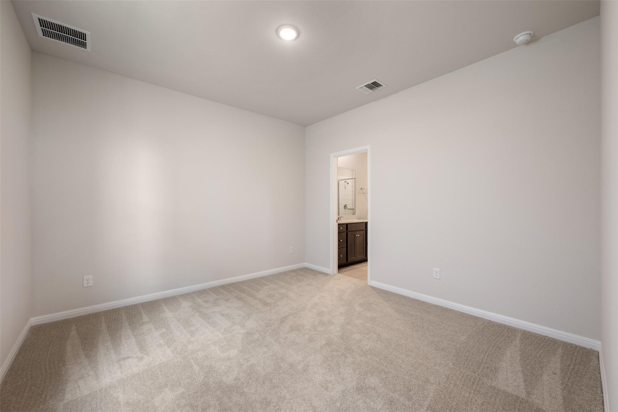 128 Lions Tail Cv, San Marcos, TX 78666