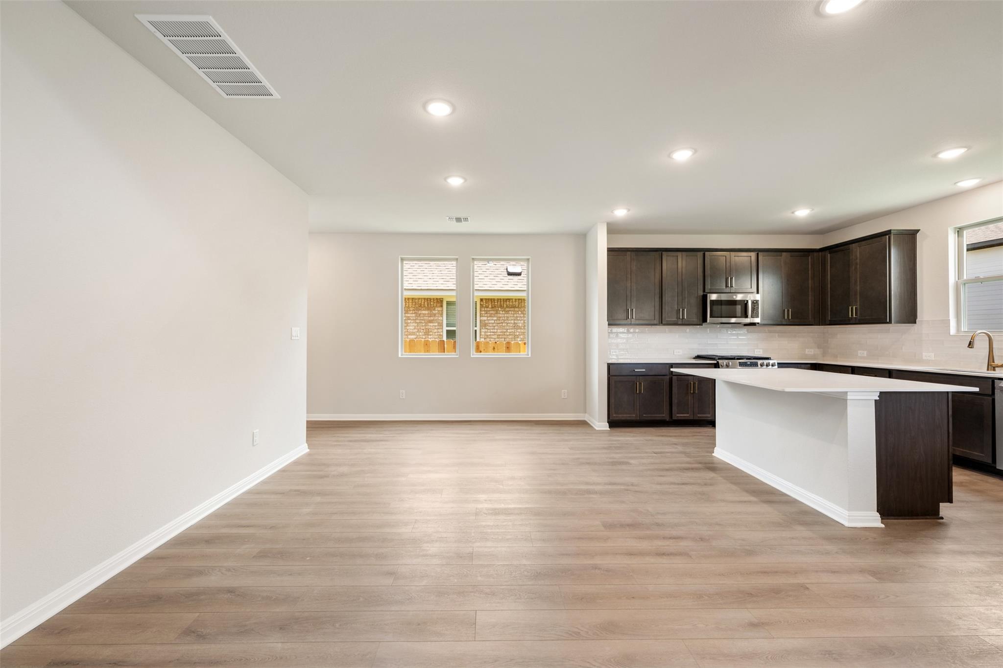128 Lions Tail Cv, San Marcos, TX 78666