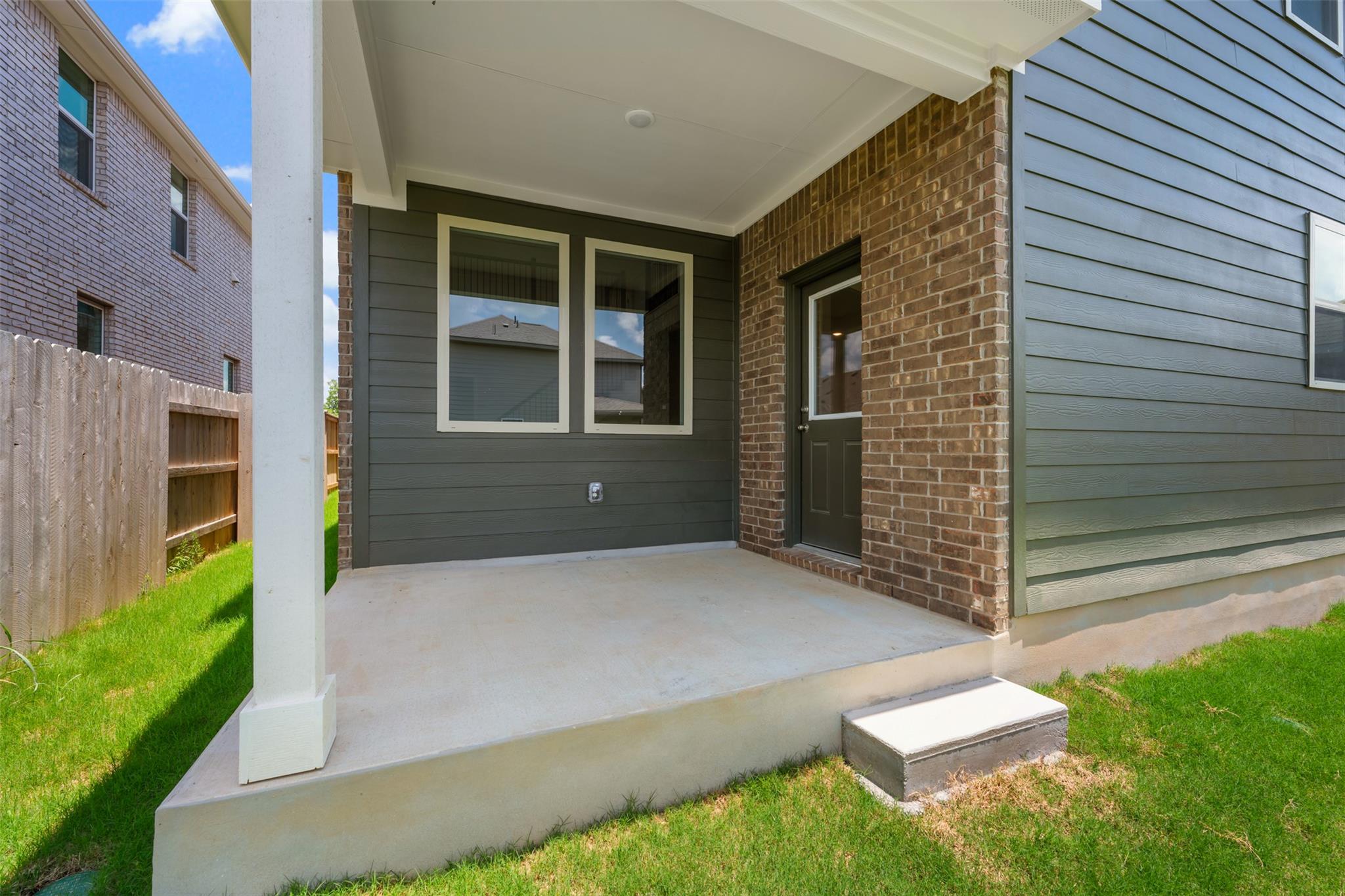 128 Lions Tail Cv, San Marcos, TX 78666