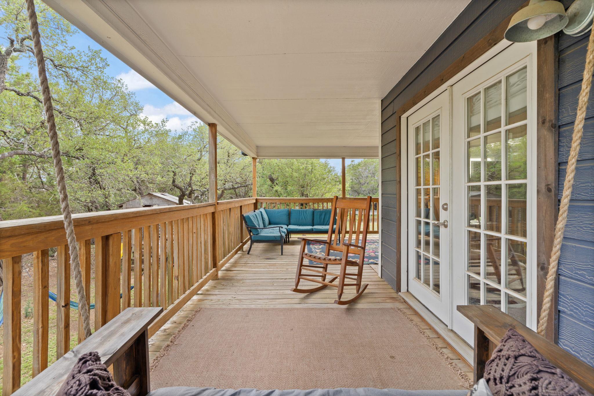 10006 Janet Loop, Dripping Springs, TX 78620