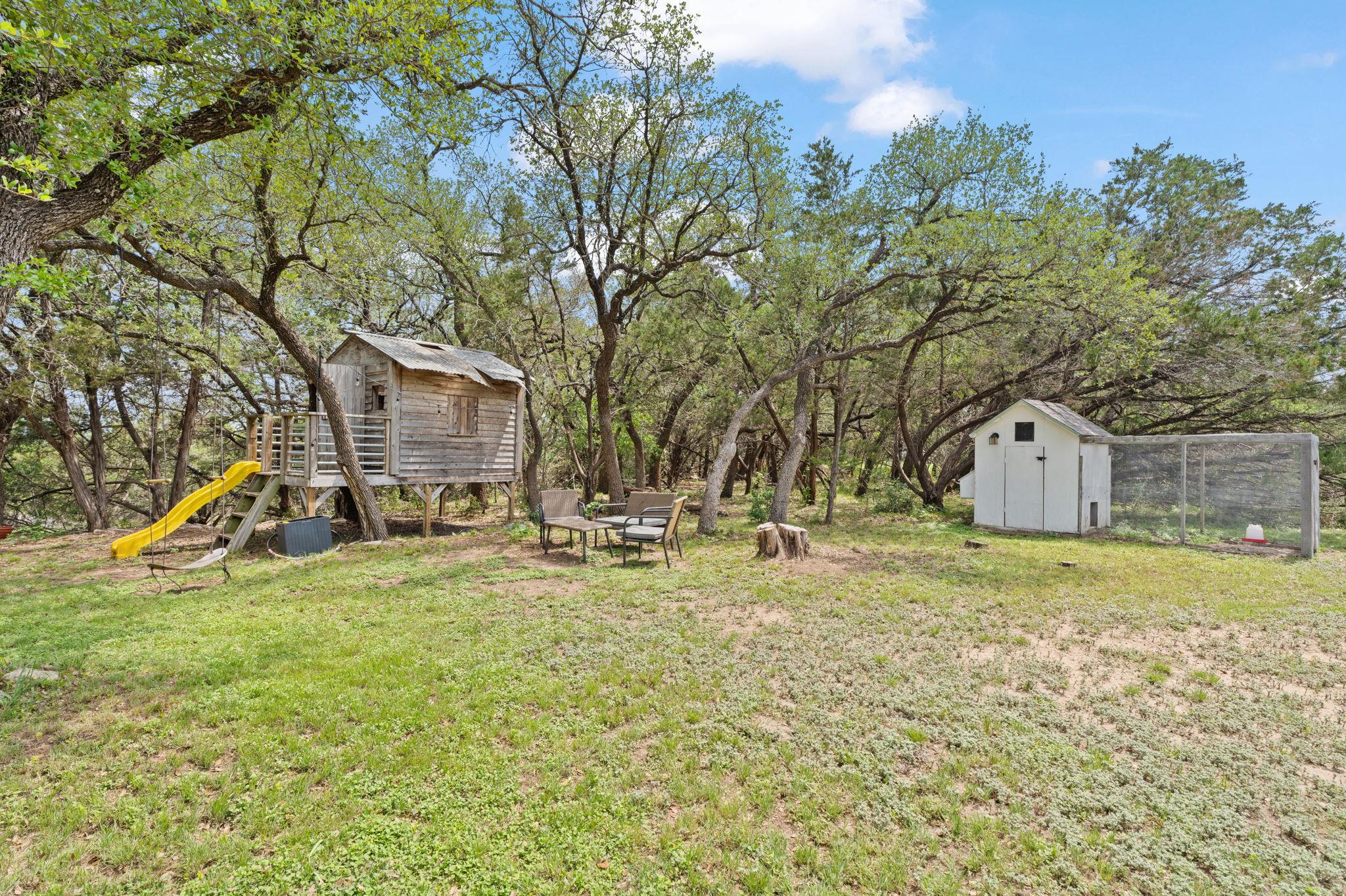 10006 Janet Loop, Dripping Springs, TX 78620