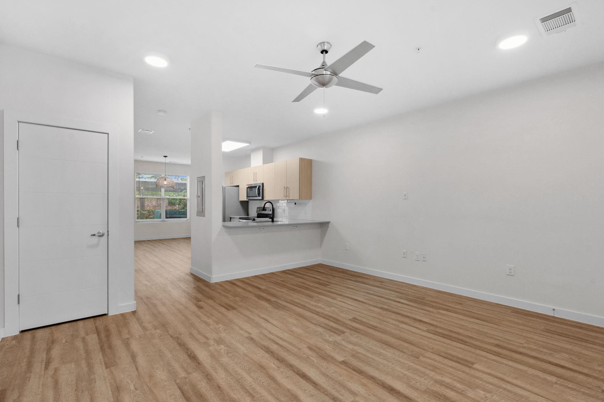 7805 Cooper Ln # 606, Austin, TX 78745