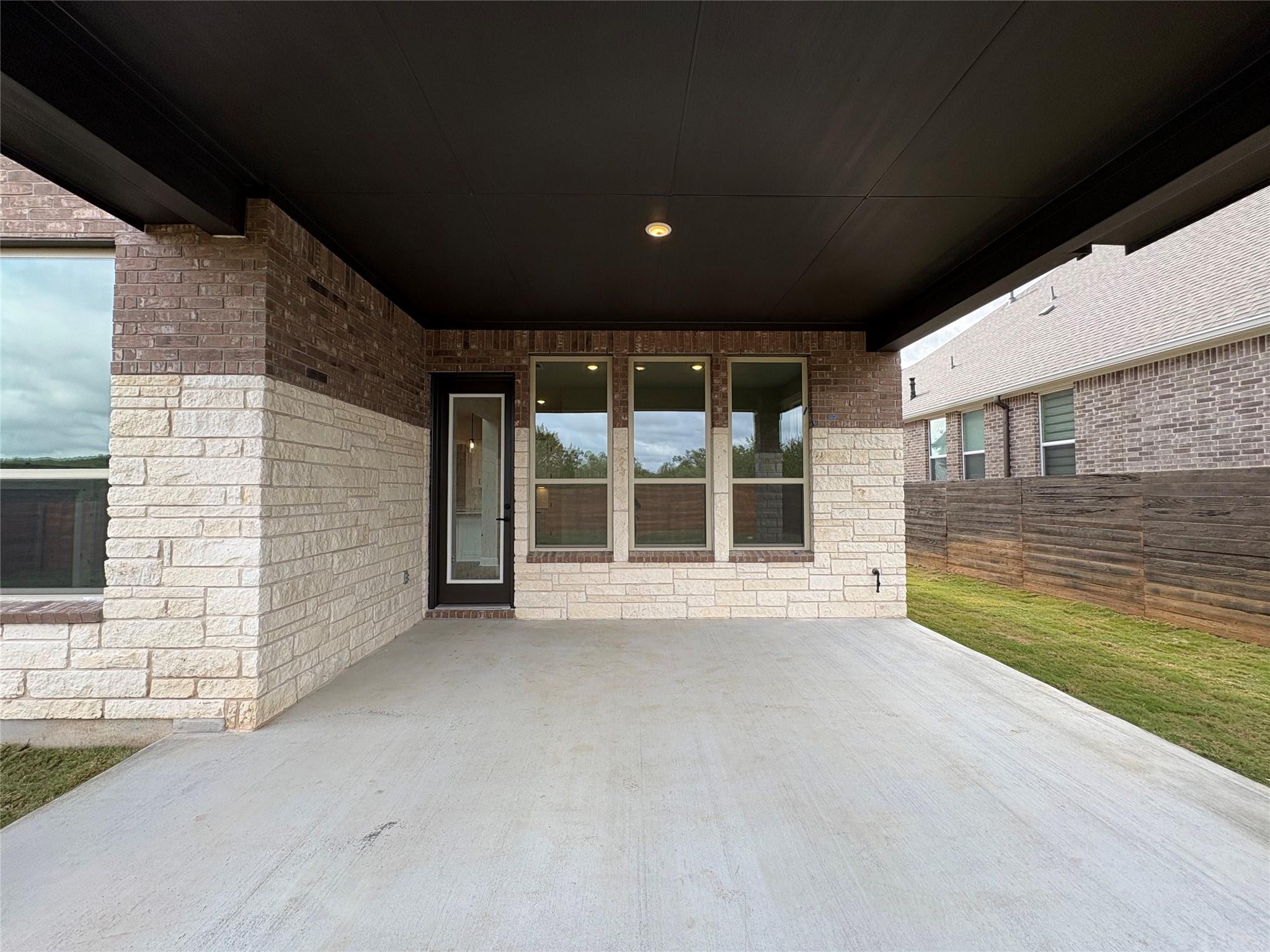 7404 Montage Dr, Austin, TX 78738