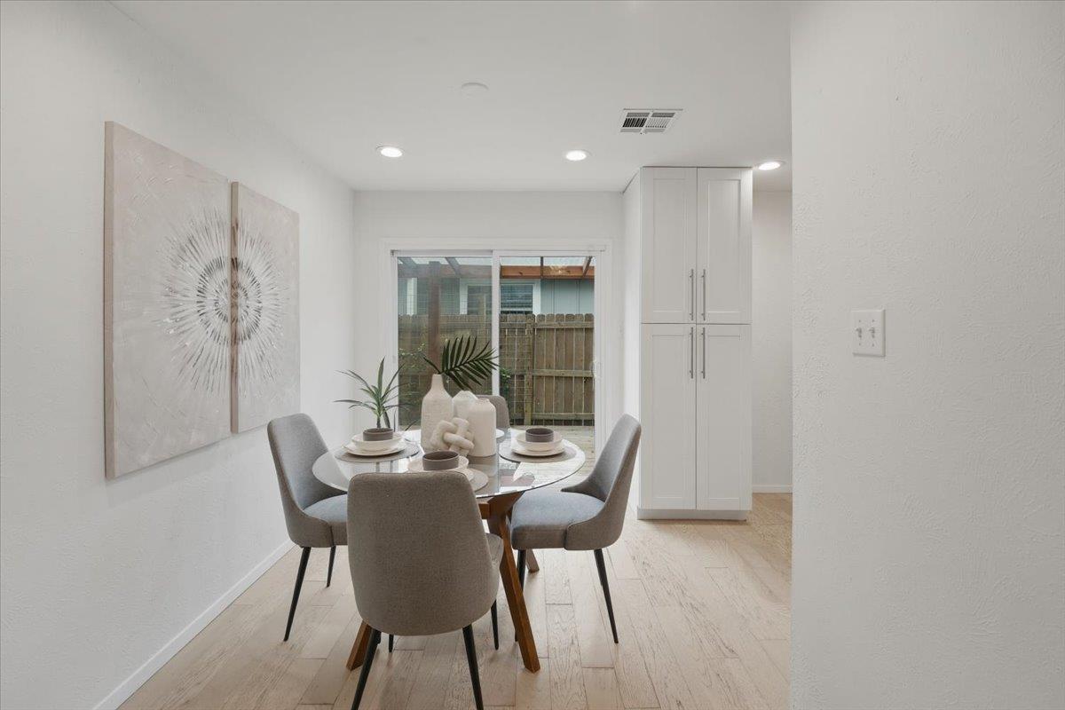 6711 W Gate Blvd # B, Austin, TX 78745