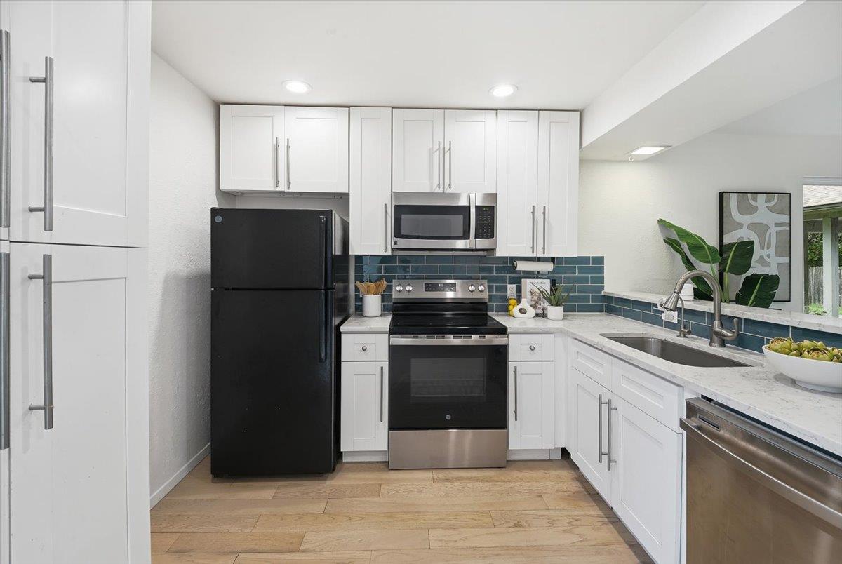 6711 W Gate Blvd # B, Austin, TX 78745