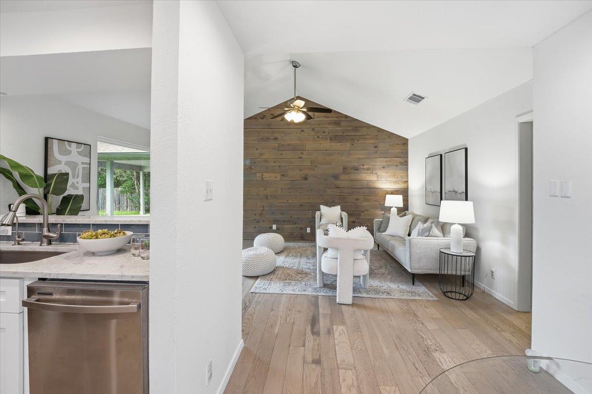 6711 W Gate Blvd # B, Austin, TX 78745