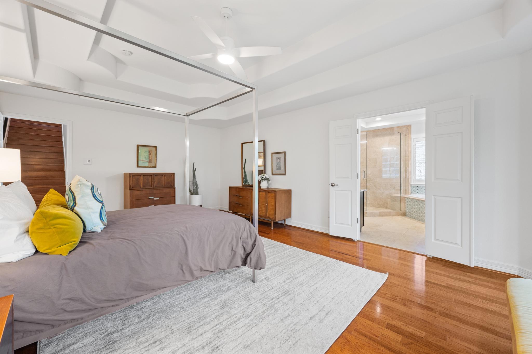 12007 Colleyville Dr, Bee Cave, TX 78738