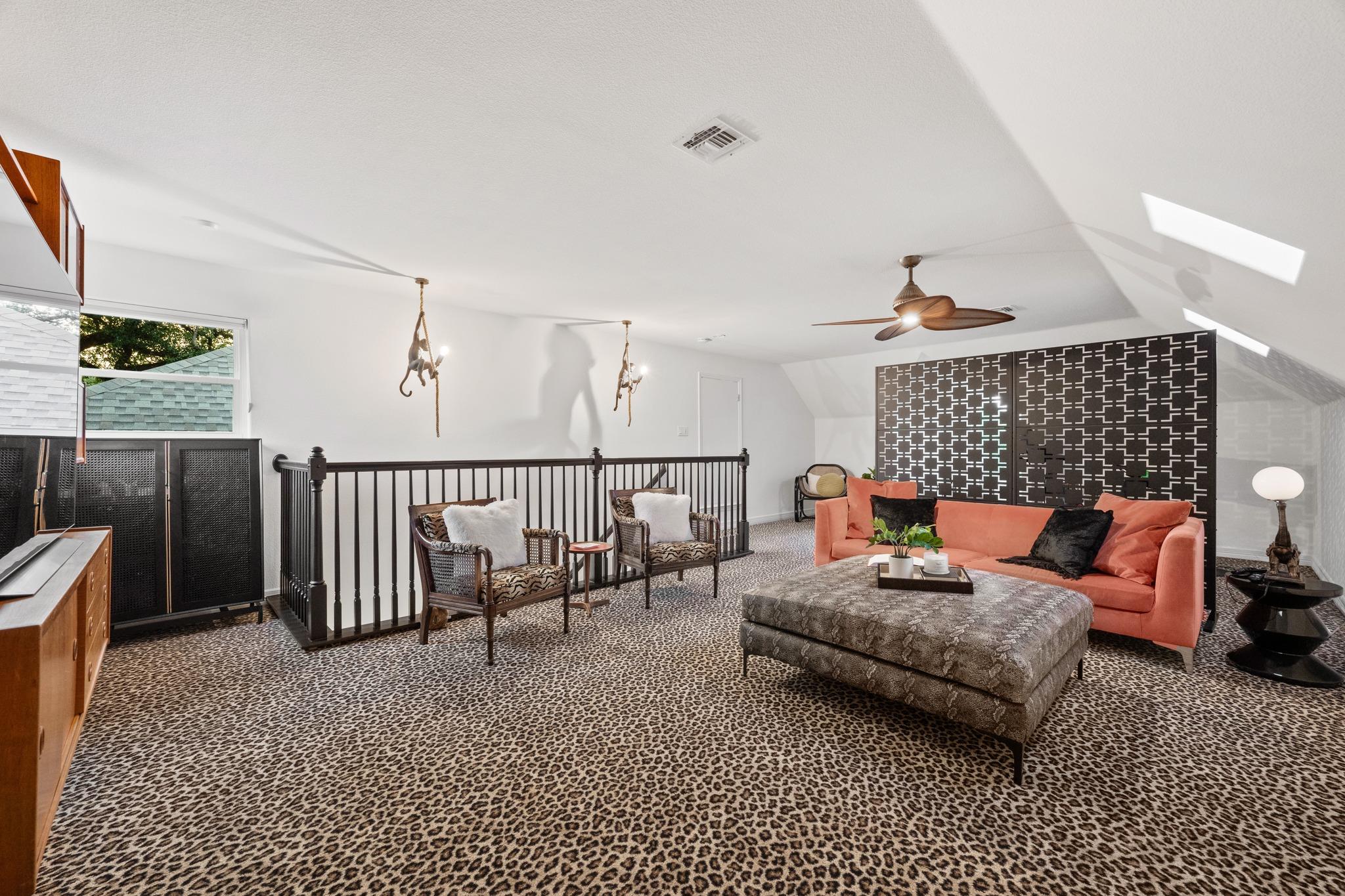 12007 Colleyville Dr, Bee Cave, TX 78738