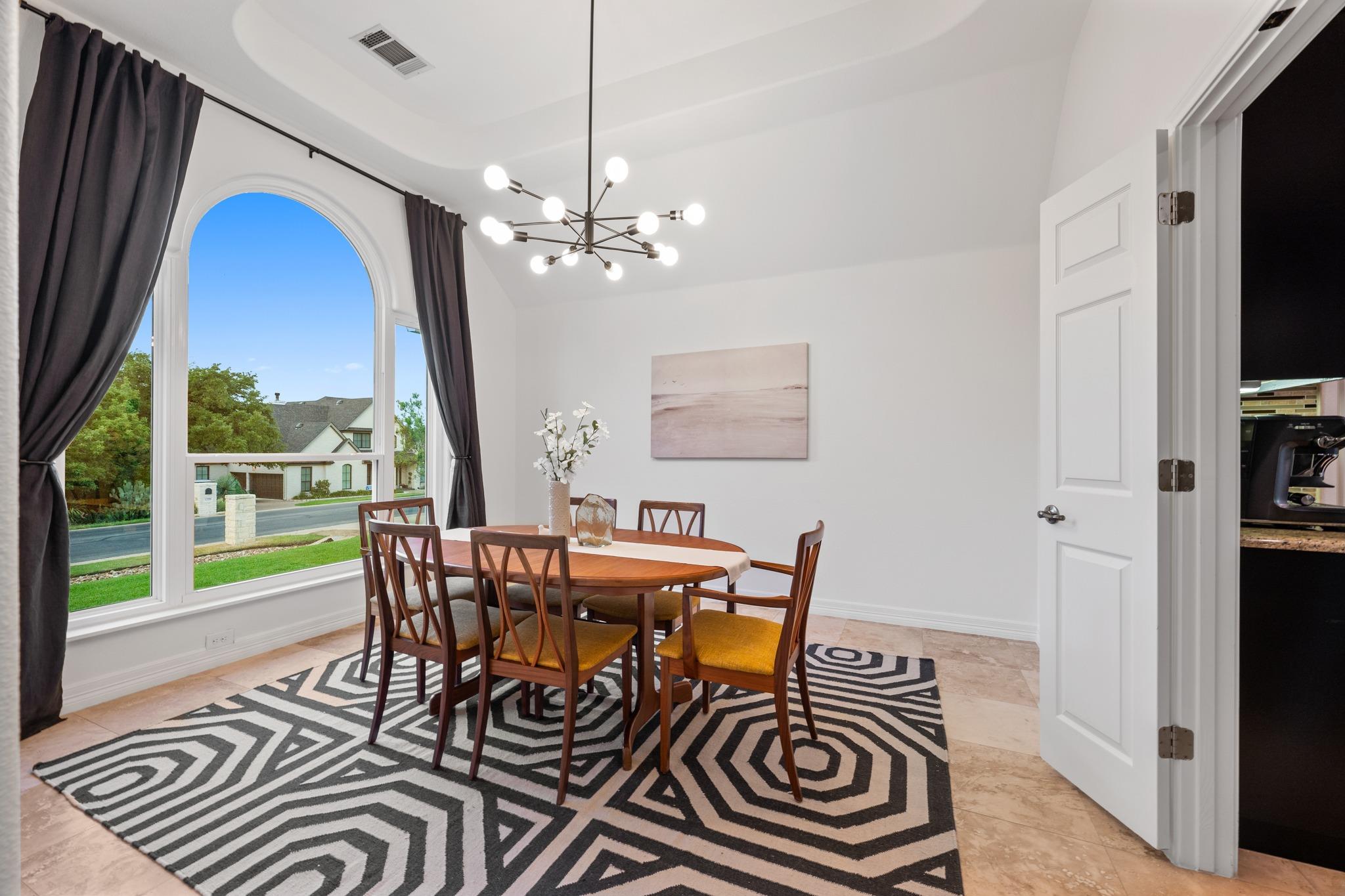 12007 Colleyville Dr, Bee Cave, TX 78738