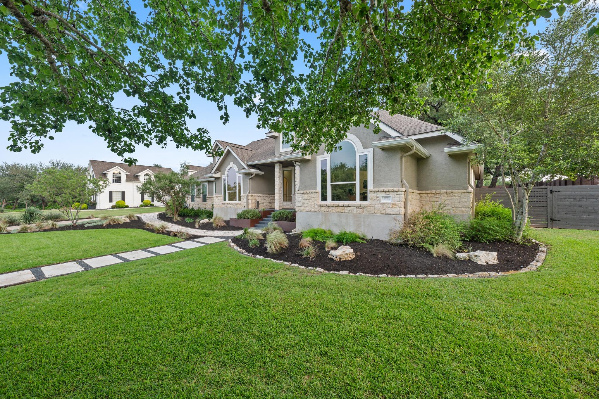 12007 Colleyville Dr, Bee Cave, TX 78738