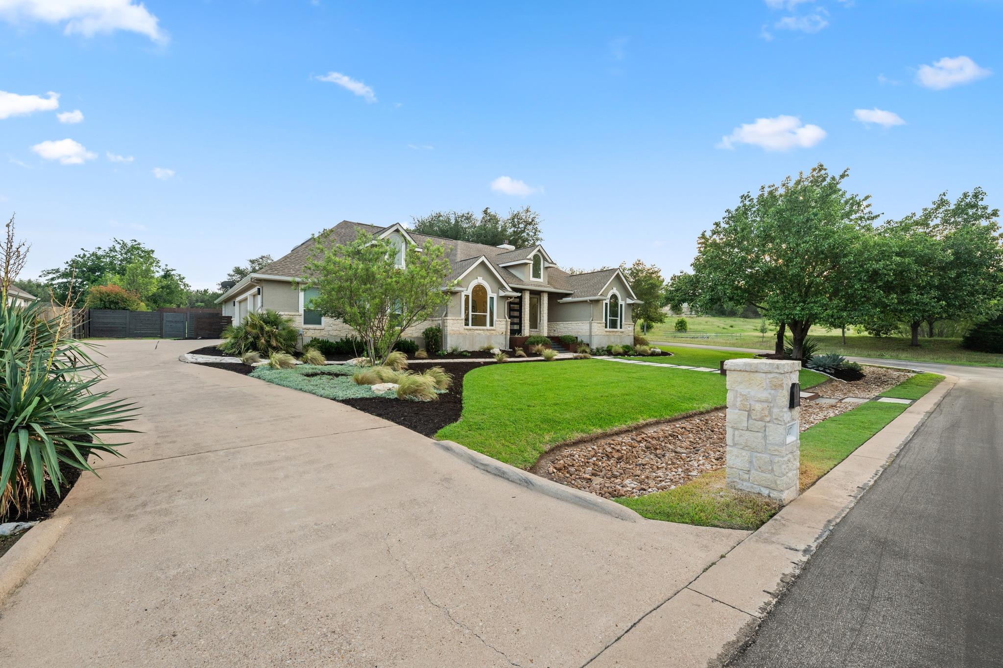 12007 Colleyville Dr, Bee Cave, TX 78738