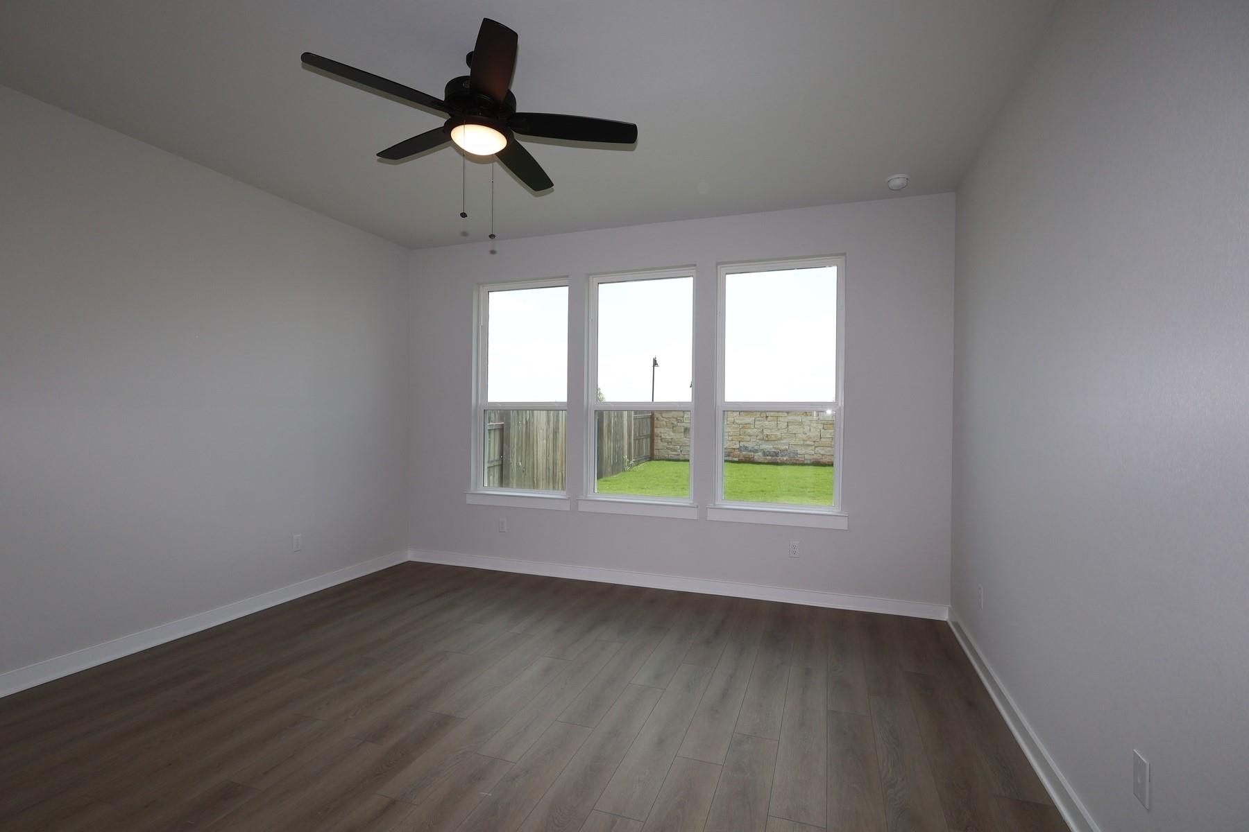 368 Brandywine Road, Hutto, TX 78634