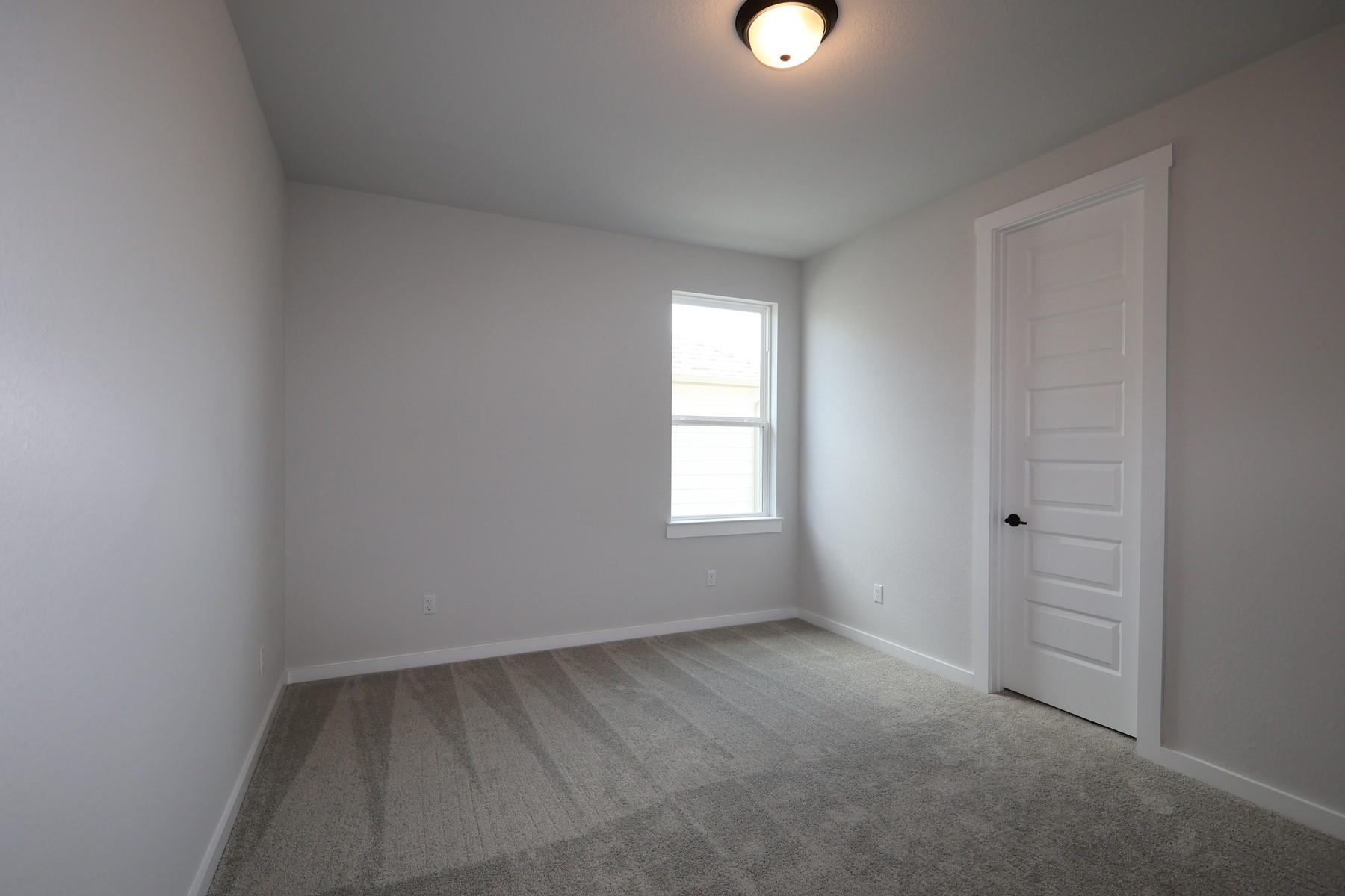 368 Brandywine Road, Hutto, TX 78634