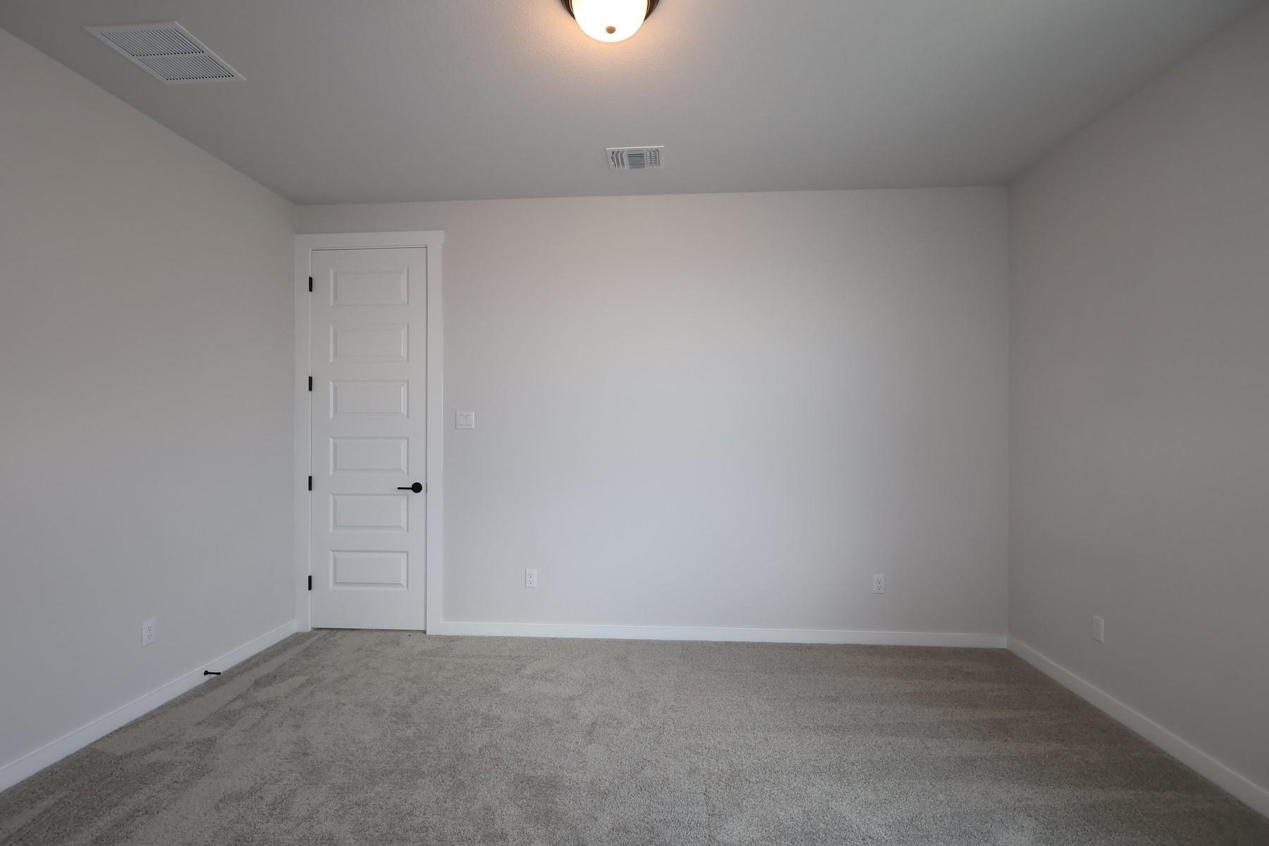 368 Brandywine Road, Hutto, TX 78634