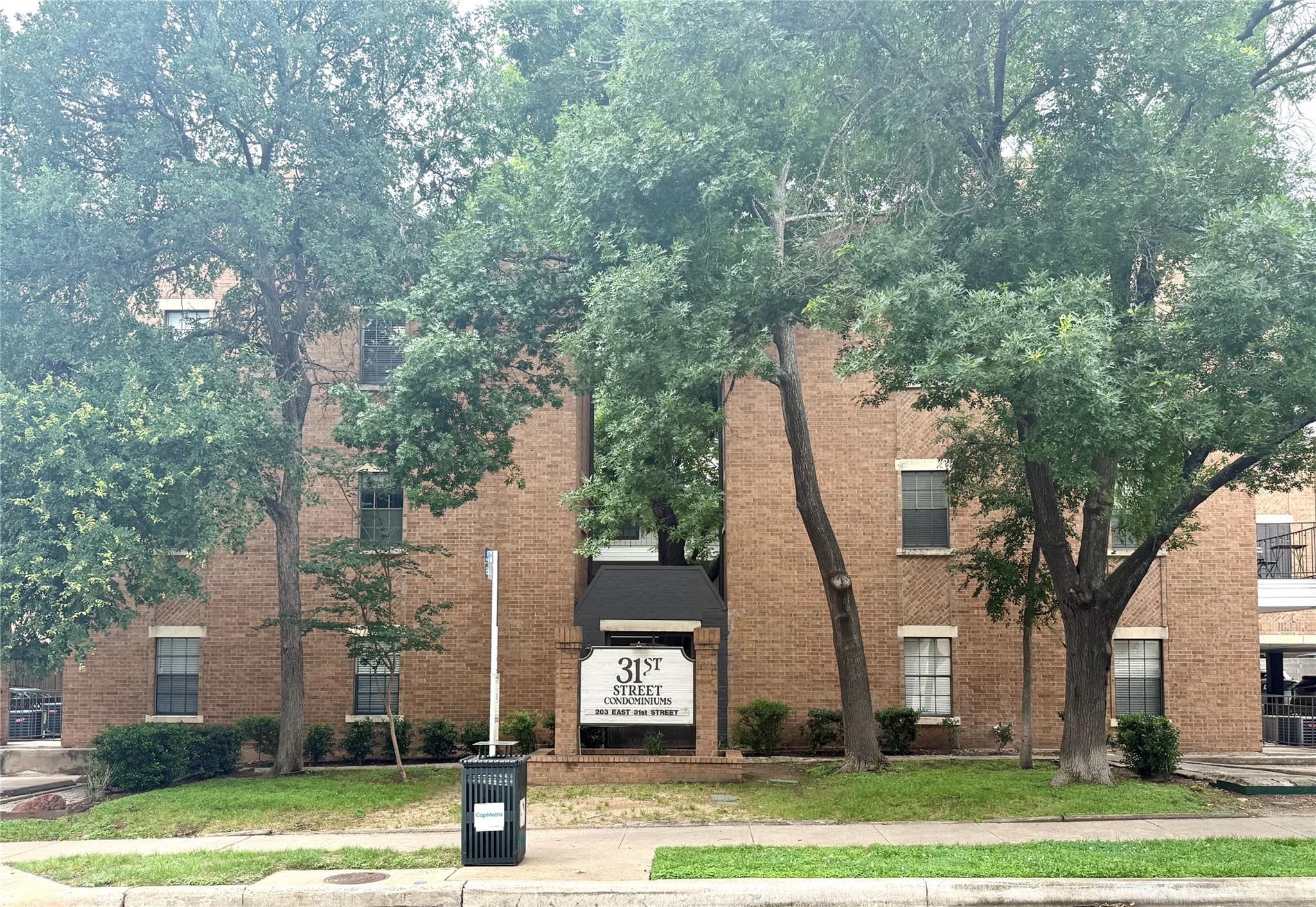 203 E 31st St # 101, Austin, TX 78705
