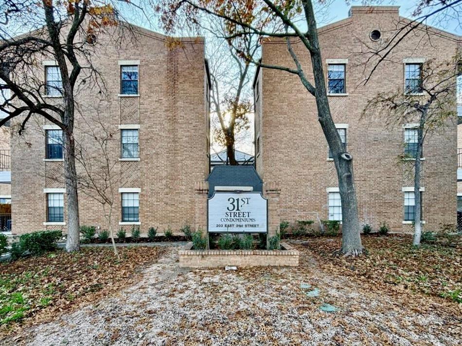 203 E 31st St # 101, Austin, TX 78705