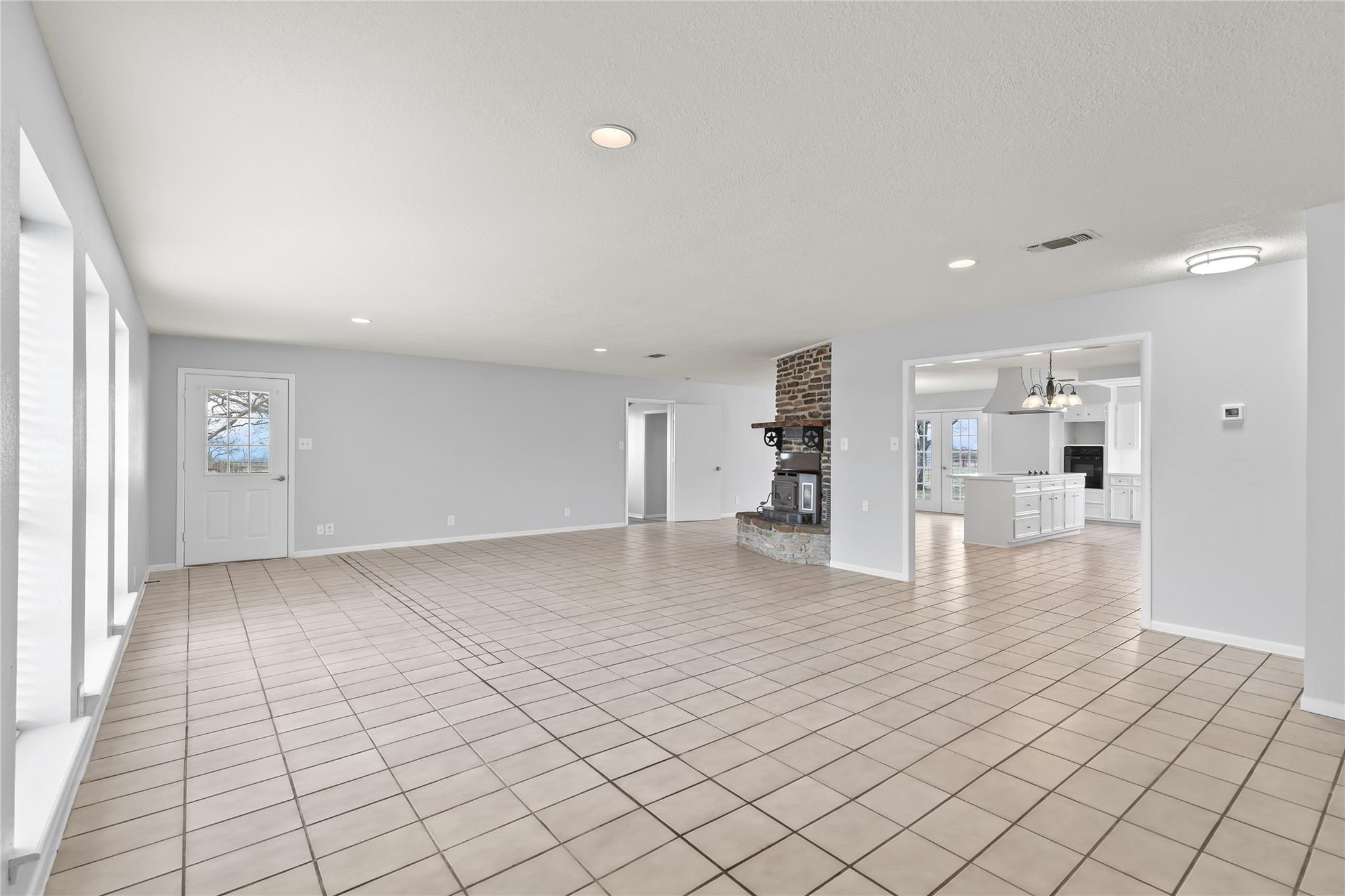 2736 E State Highway 29, Burnet, TX 78611