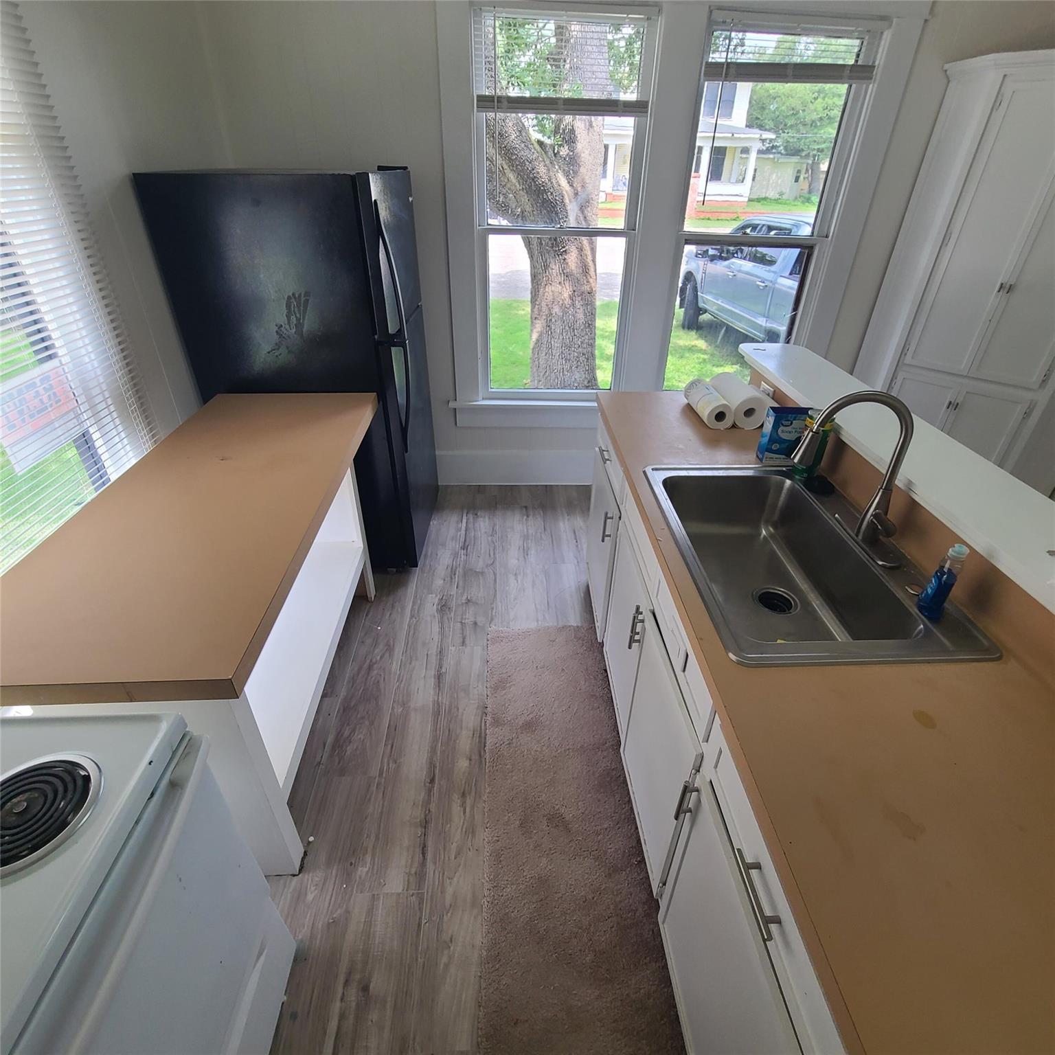 615 E Washington St, Giddings, TX 78942