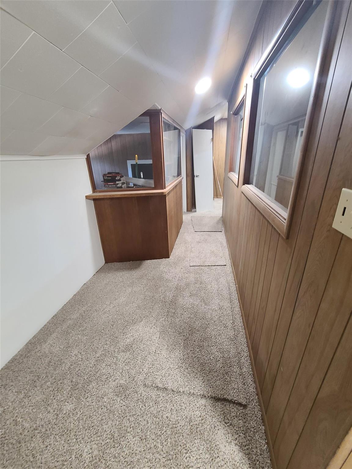 615 E Washington St, Giddings, TX 78942