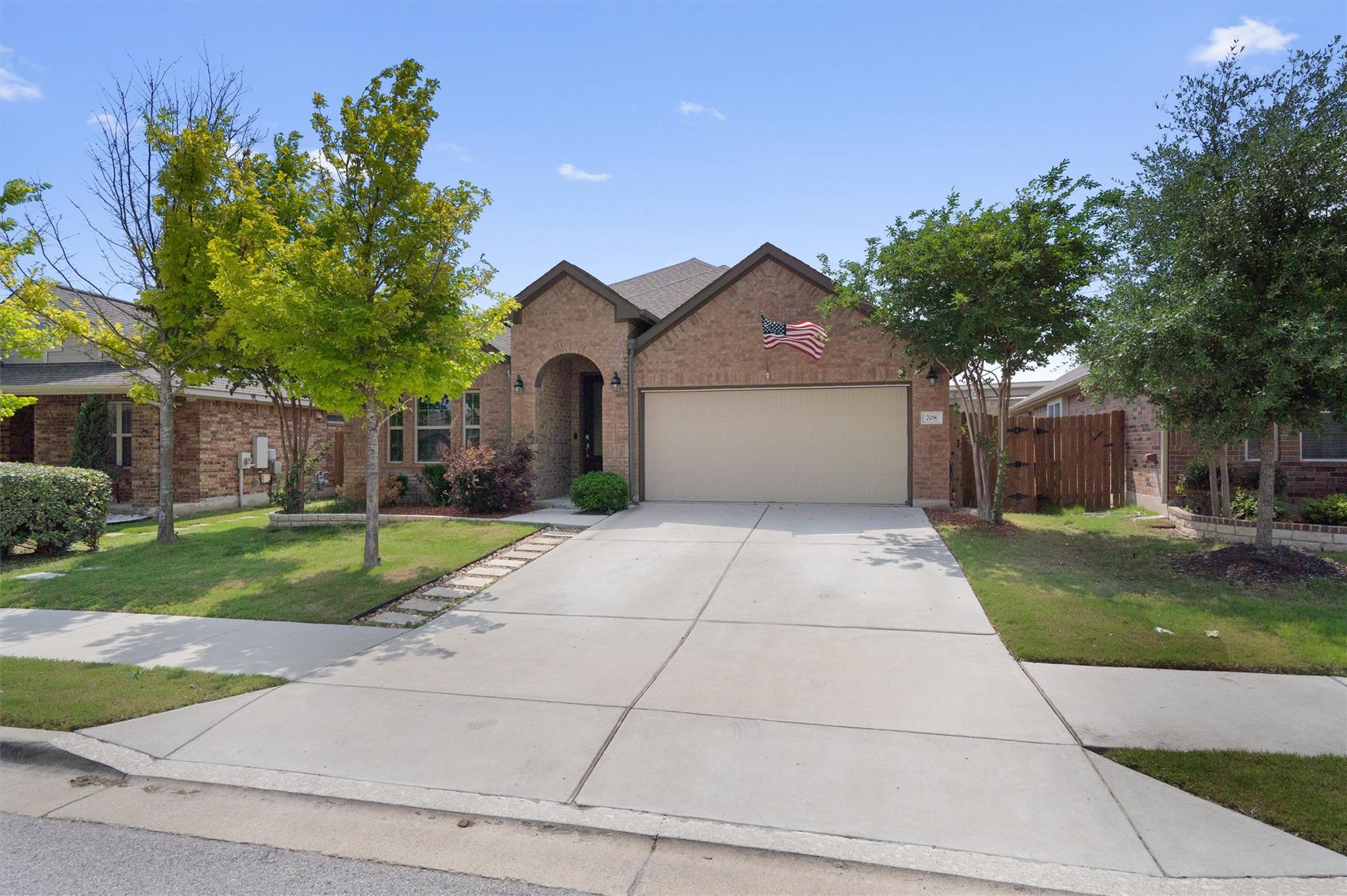 708 Hereford Loop, Hutto, TX 78634
