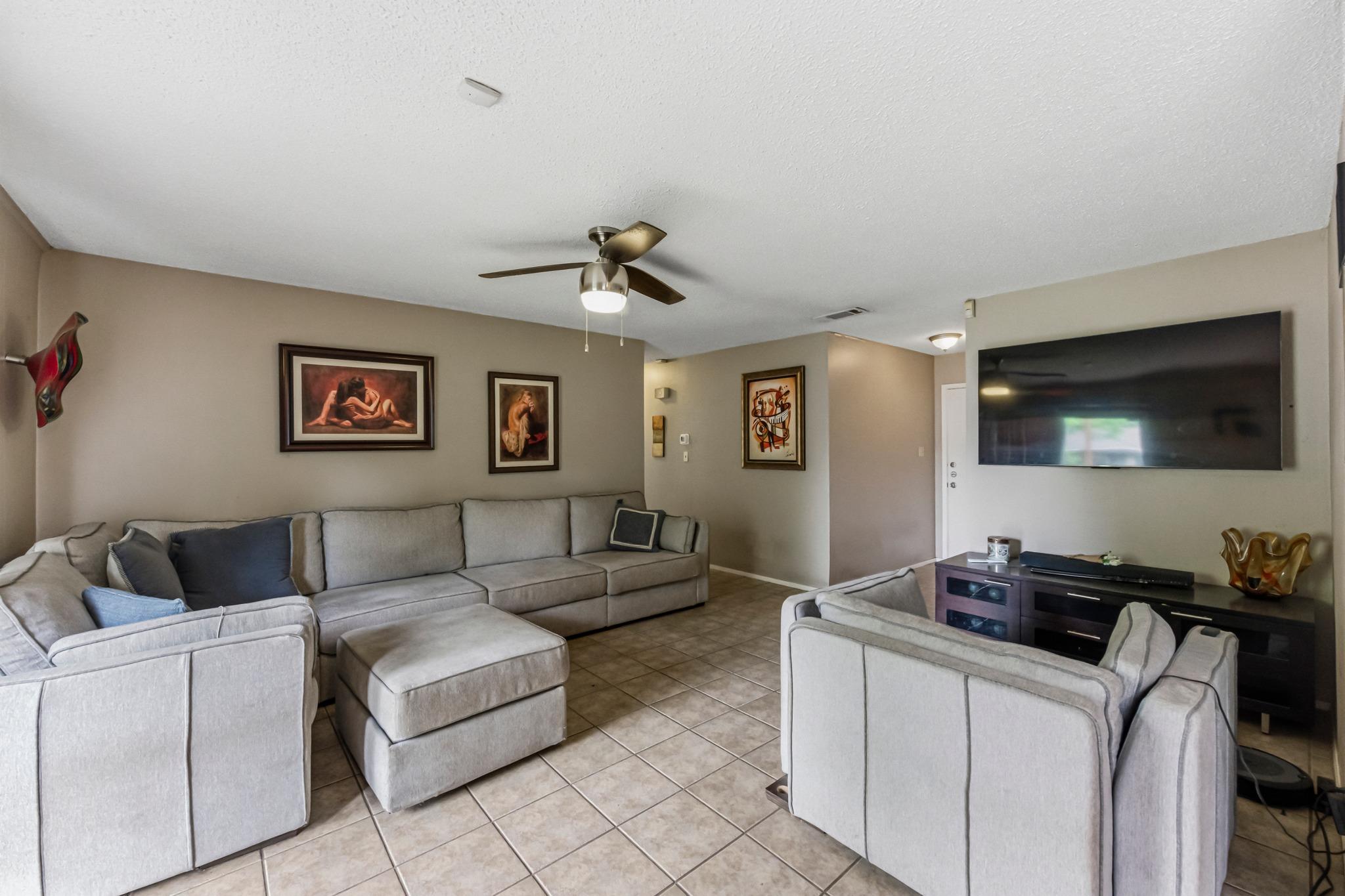 4910 Sylvandale Dr, Austin, TX 78745