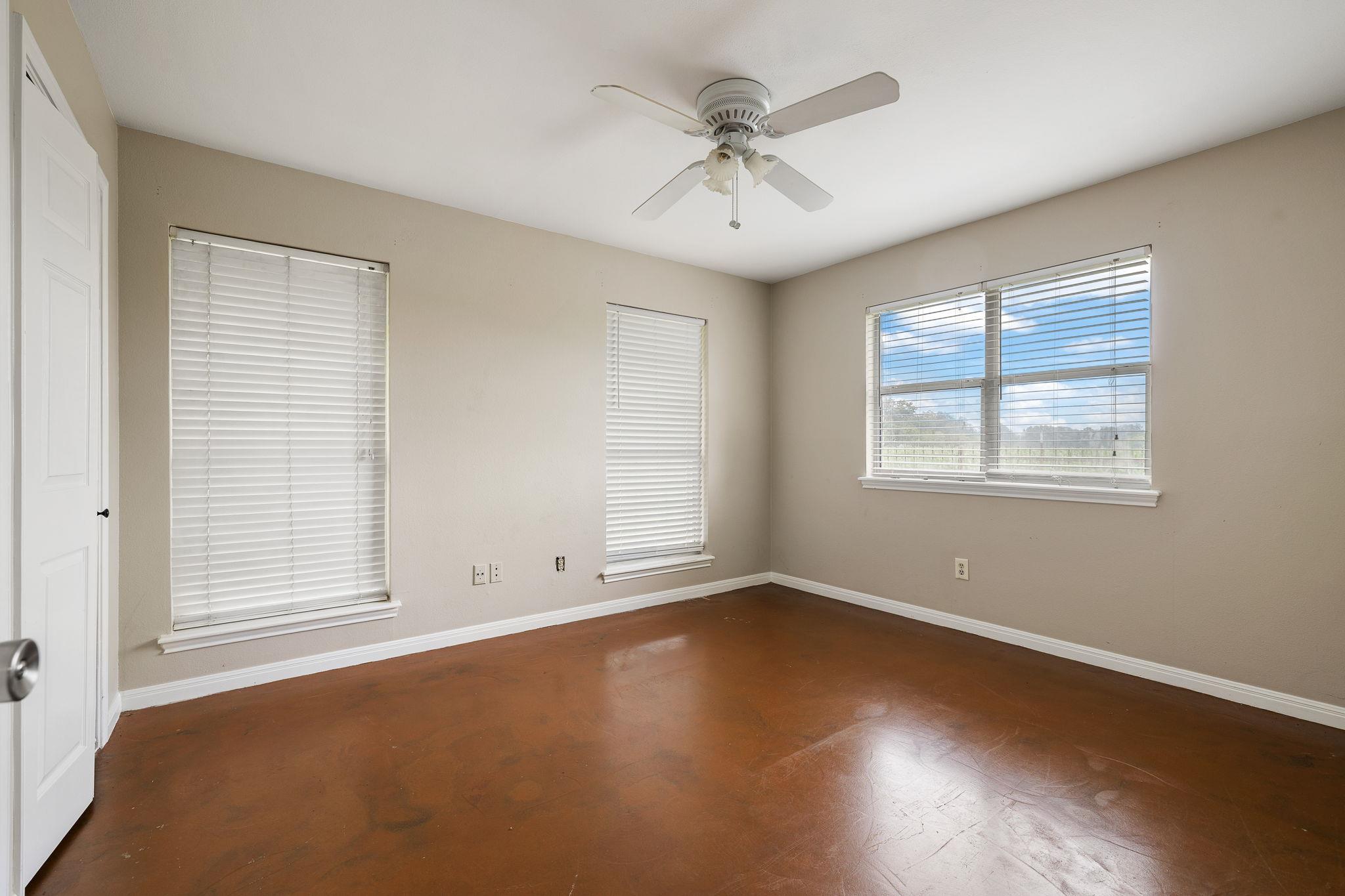 4265 County Road 123, Round Rock, TX 78664