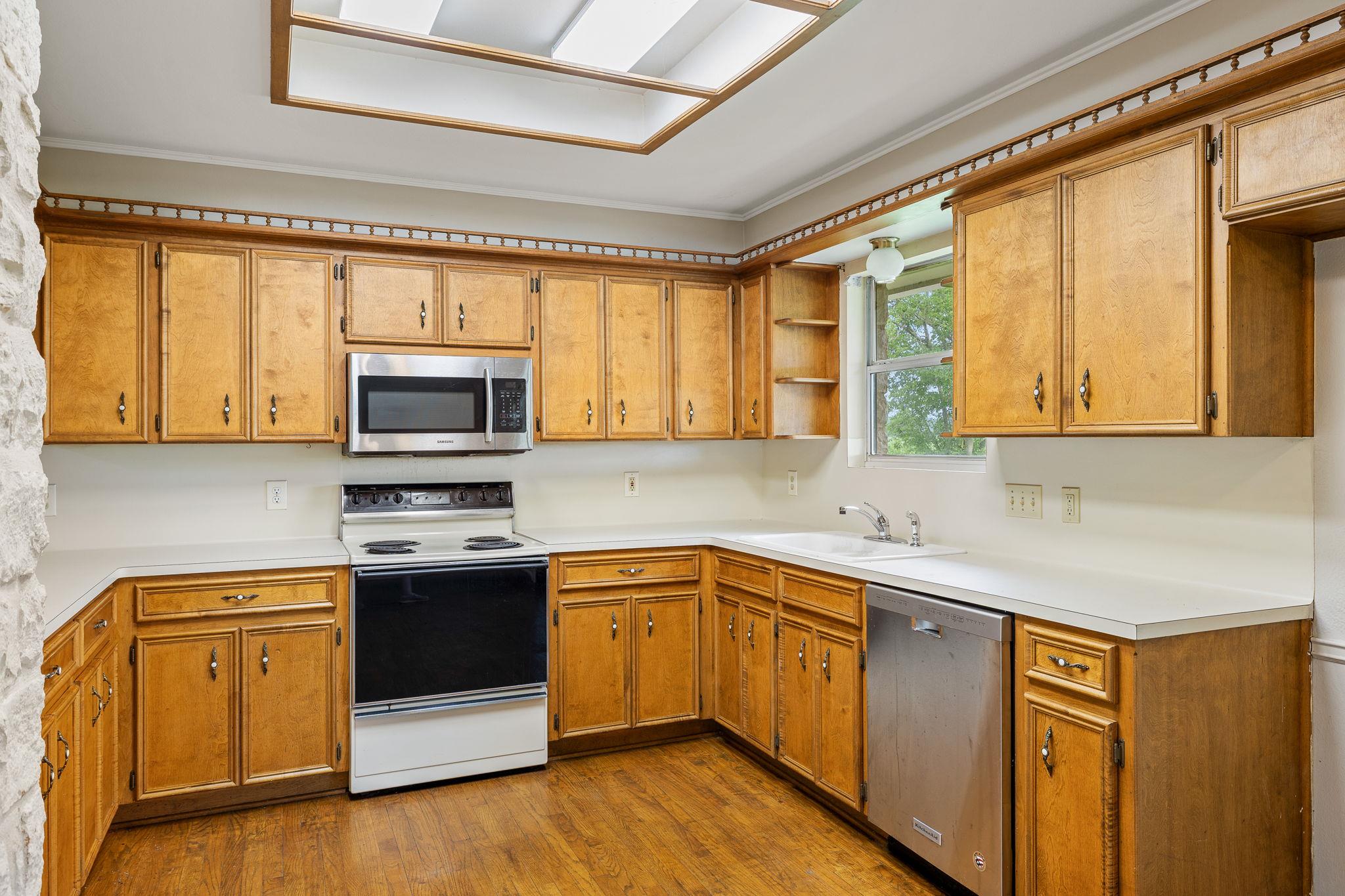 4265 County Road 123, Round Rock, TX 78664