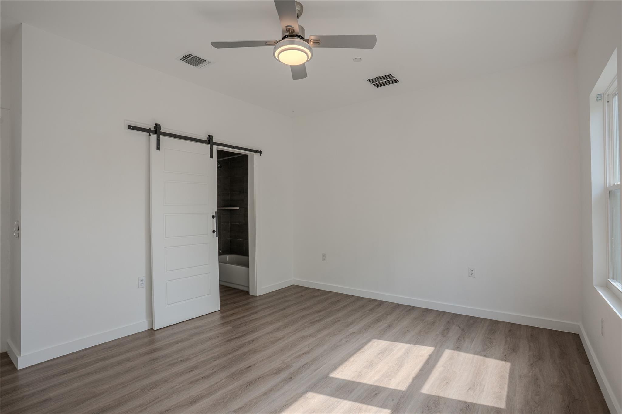 12500 Lamppost Ln # 16, Austin, TX 78727