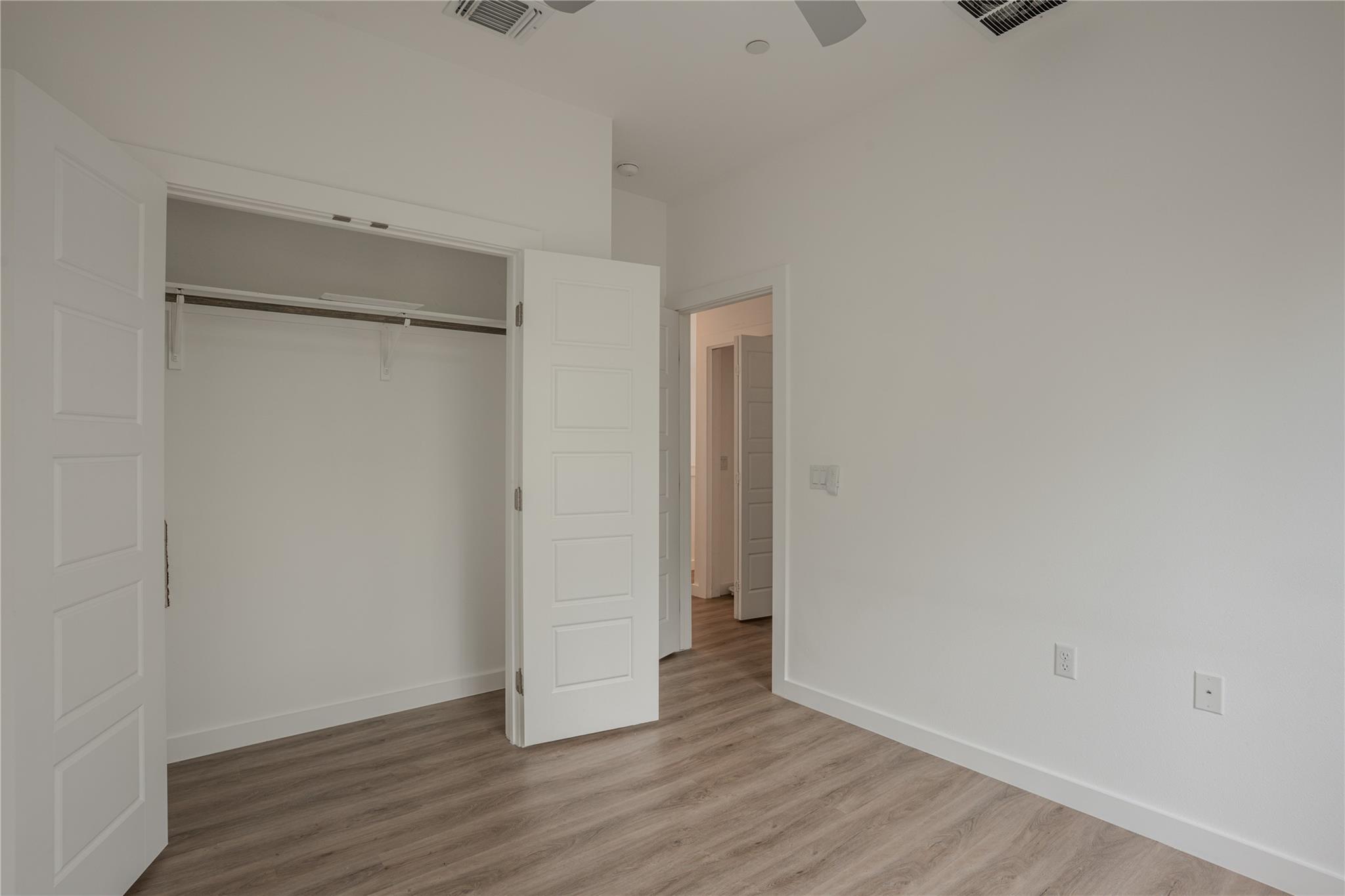 12500 Lamppost Ln # 16, Austin, TX 78727