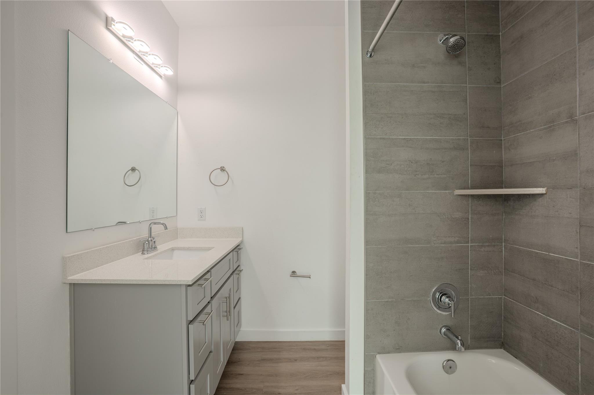 12500 Lamppost Ln # 16, Austin, TX 78727