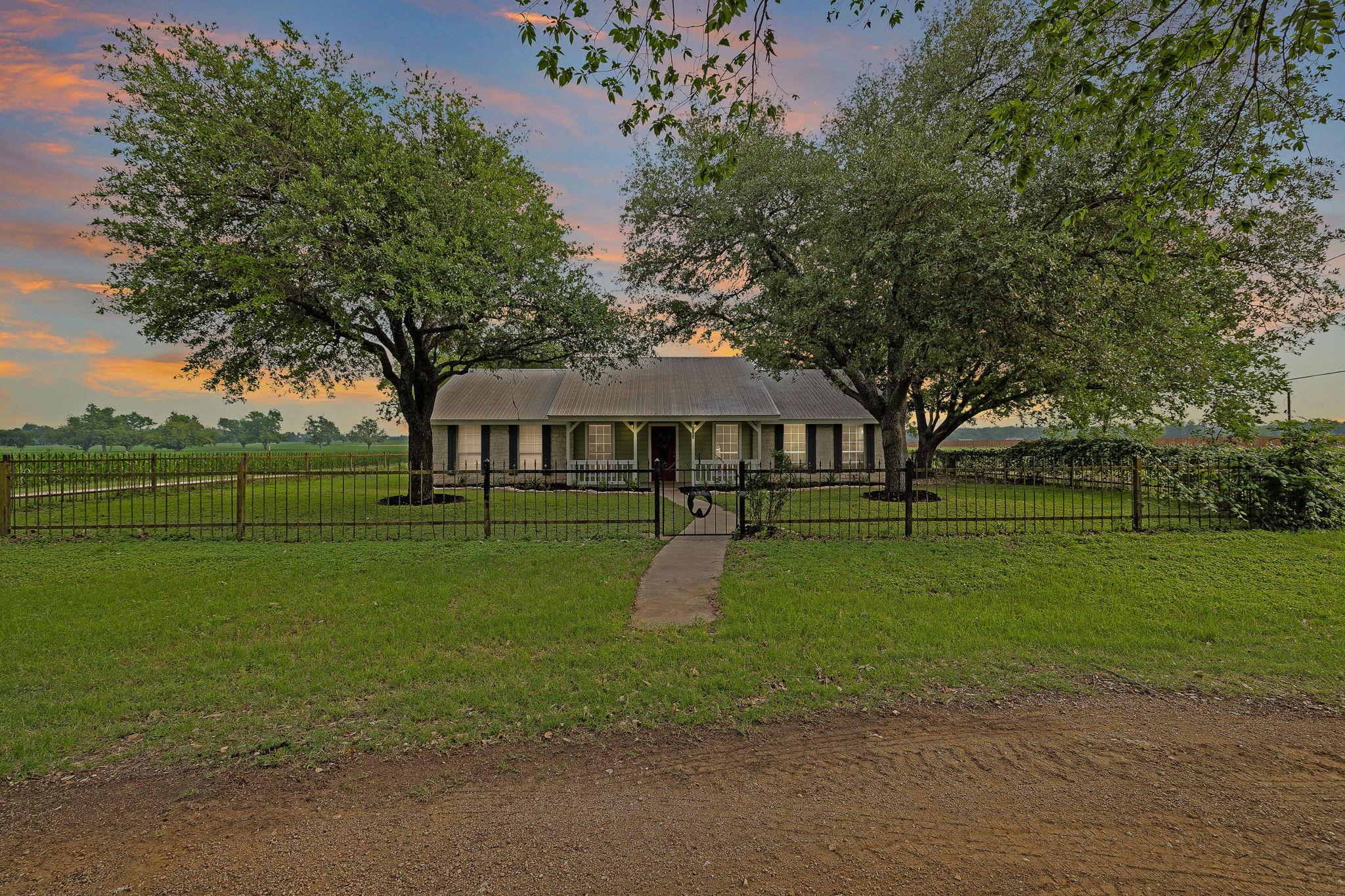4265 County Road 123, Round Rock, TX 78664